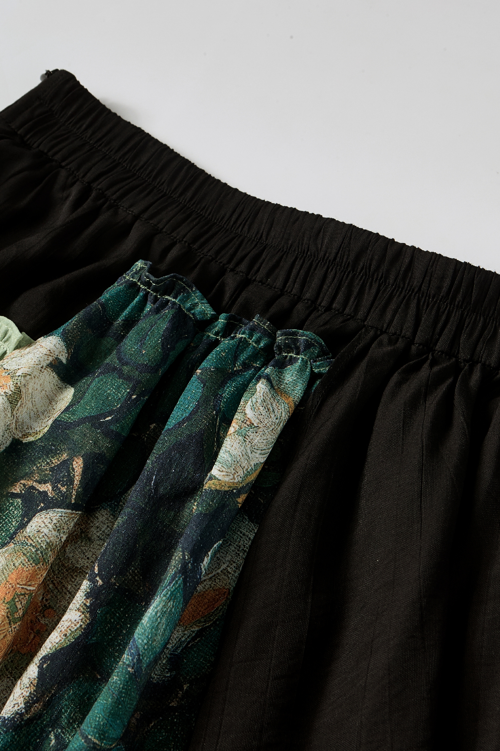Versatile High-waisted Skirt