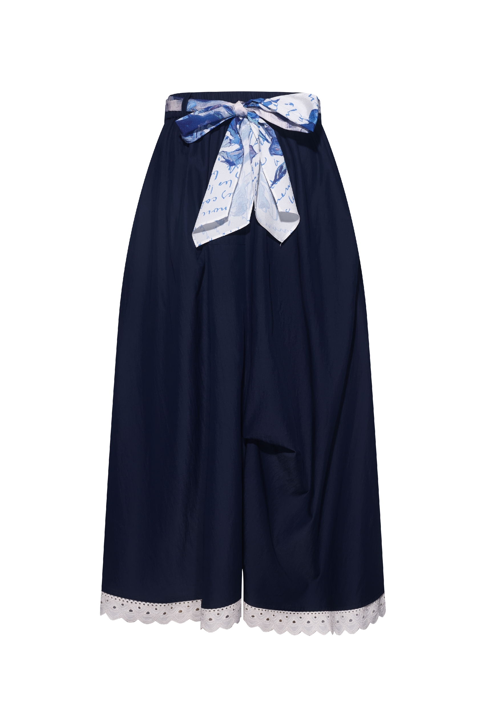 Versatile Lace-trimmed Skirt