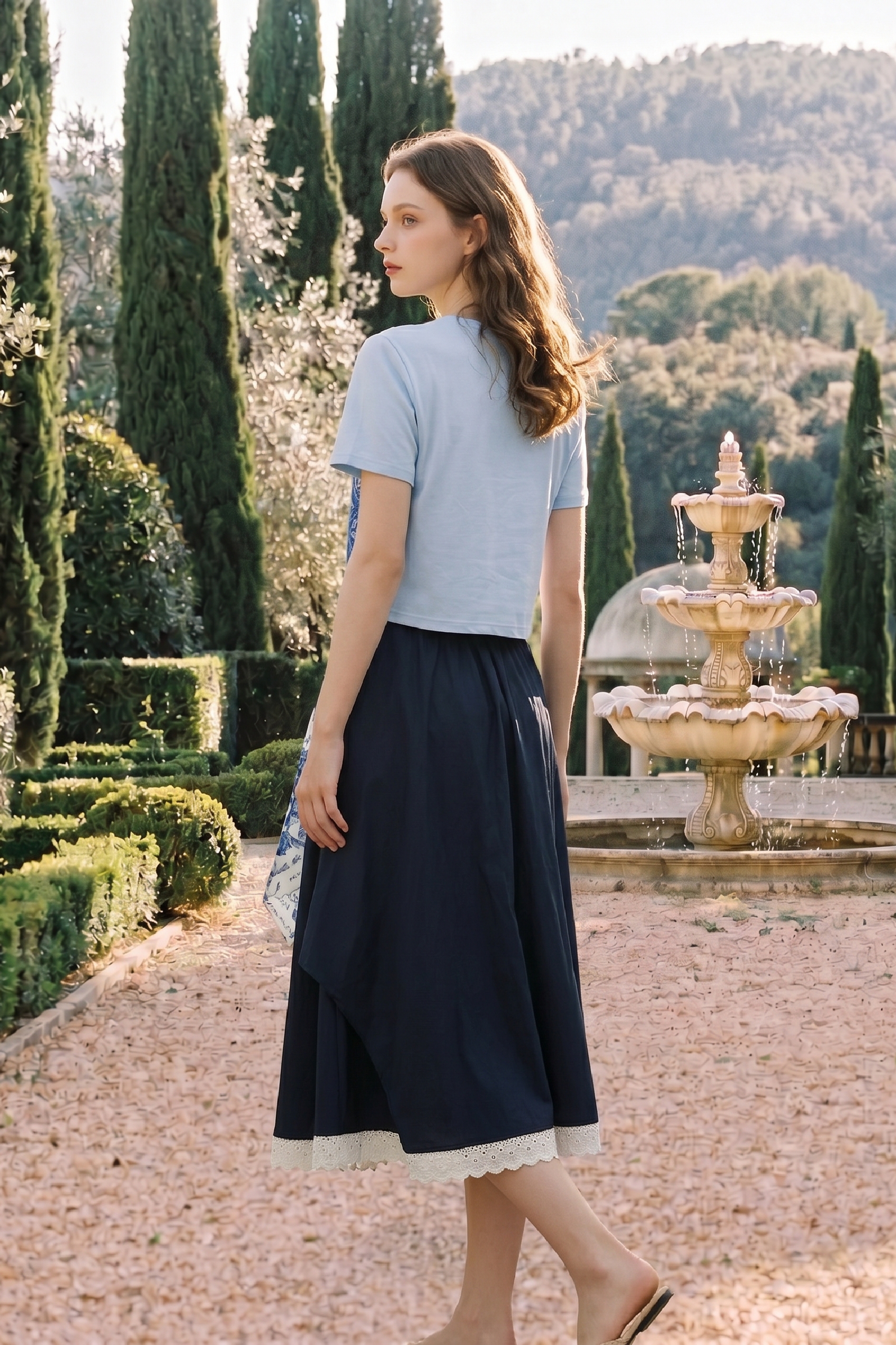 Versatile Lace-trimmed Skirt