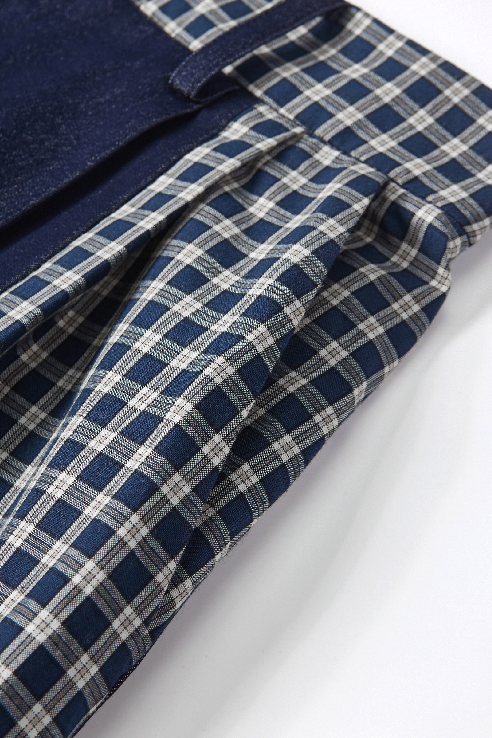 Printed Plaid Cropped Pants