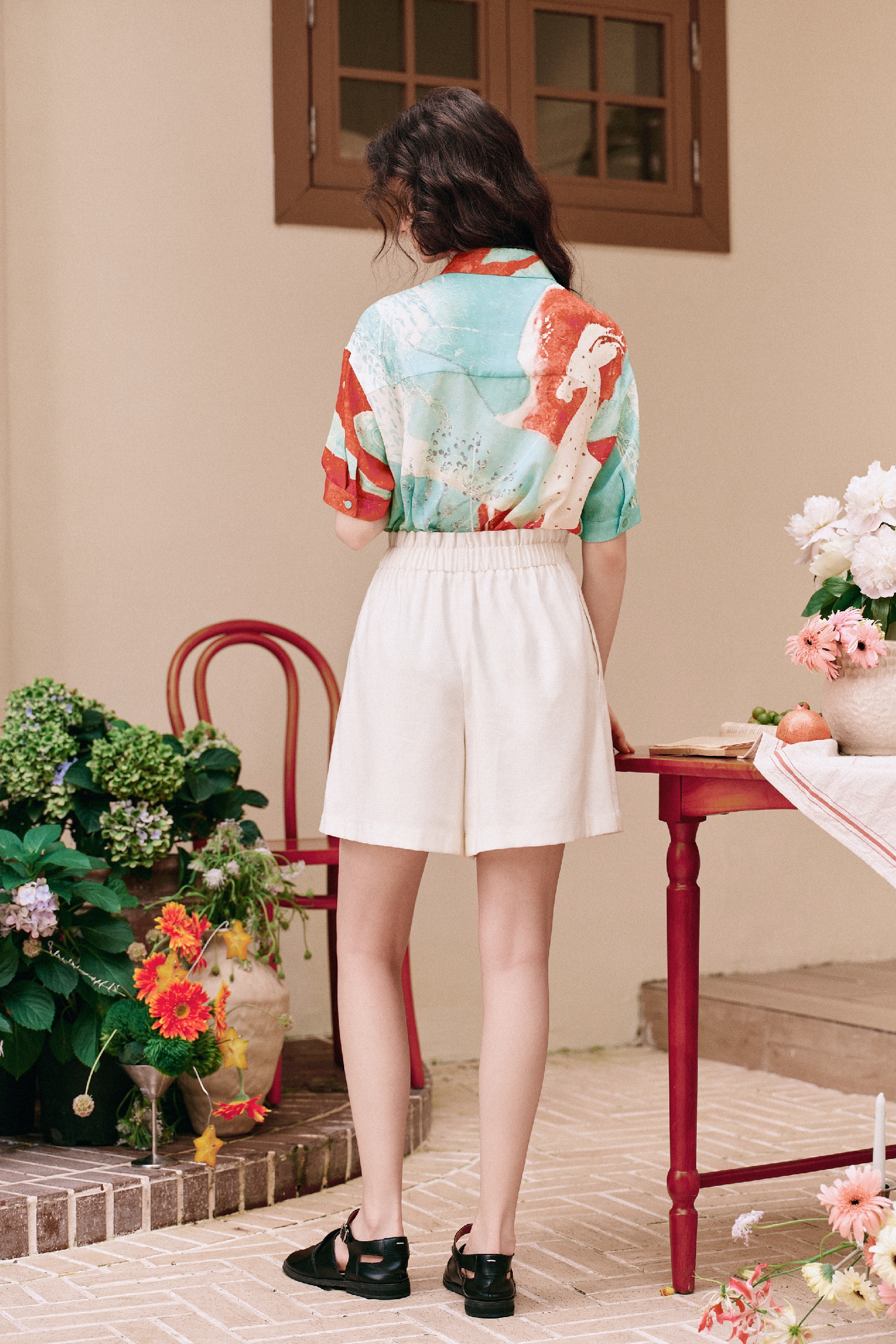 Versatile Straight-leg Shorts