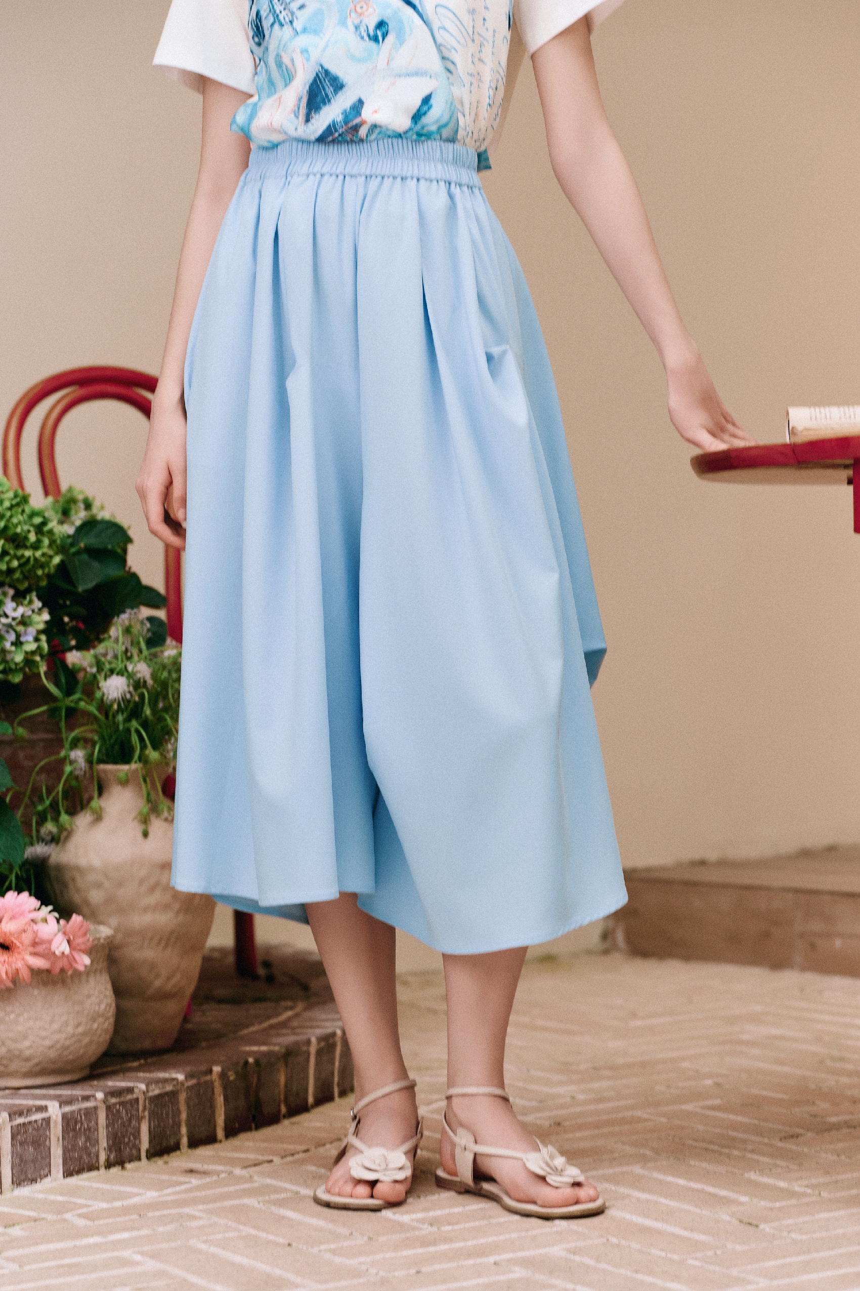 High-waisted Wide-leg Pants