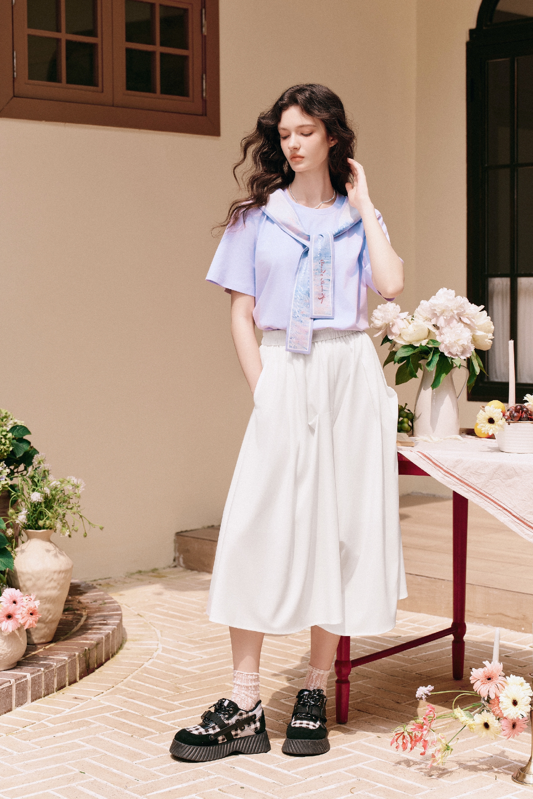 High-waisted Wide-leg Pants