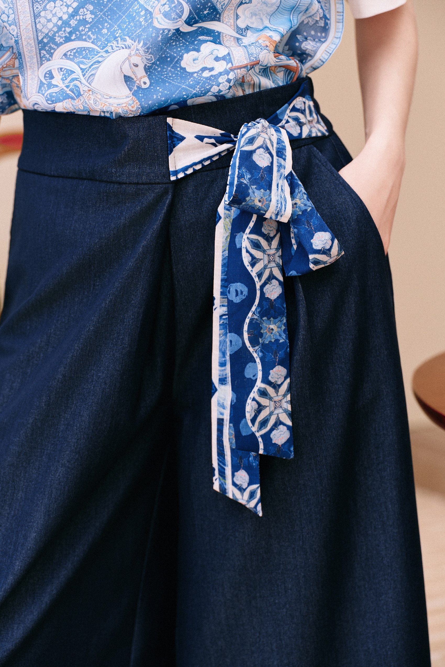 Scarf-tie Midi Skirt-LYONSENS