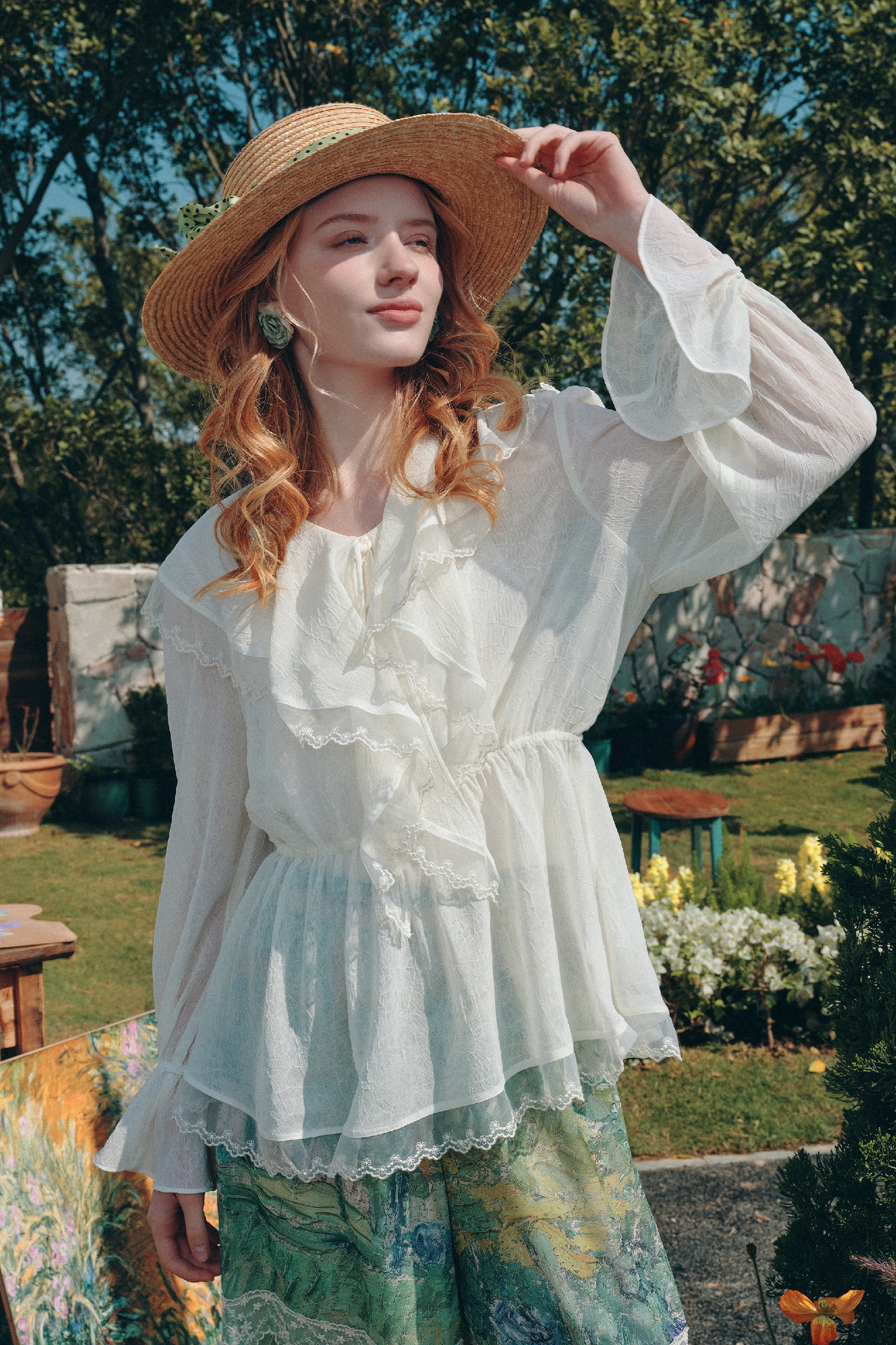 Lace Patchwork Chiffon Blouse