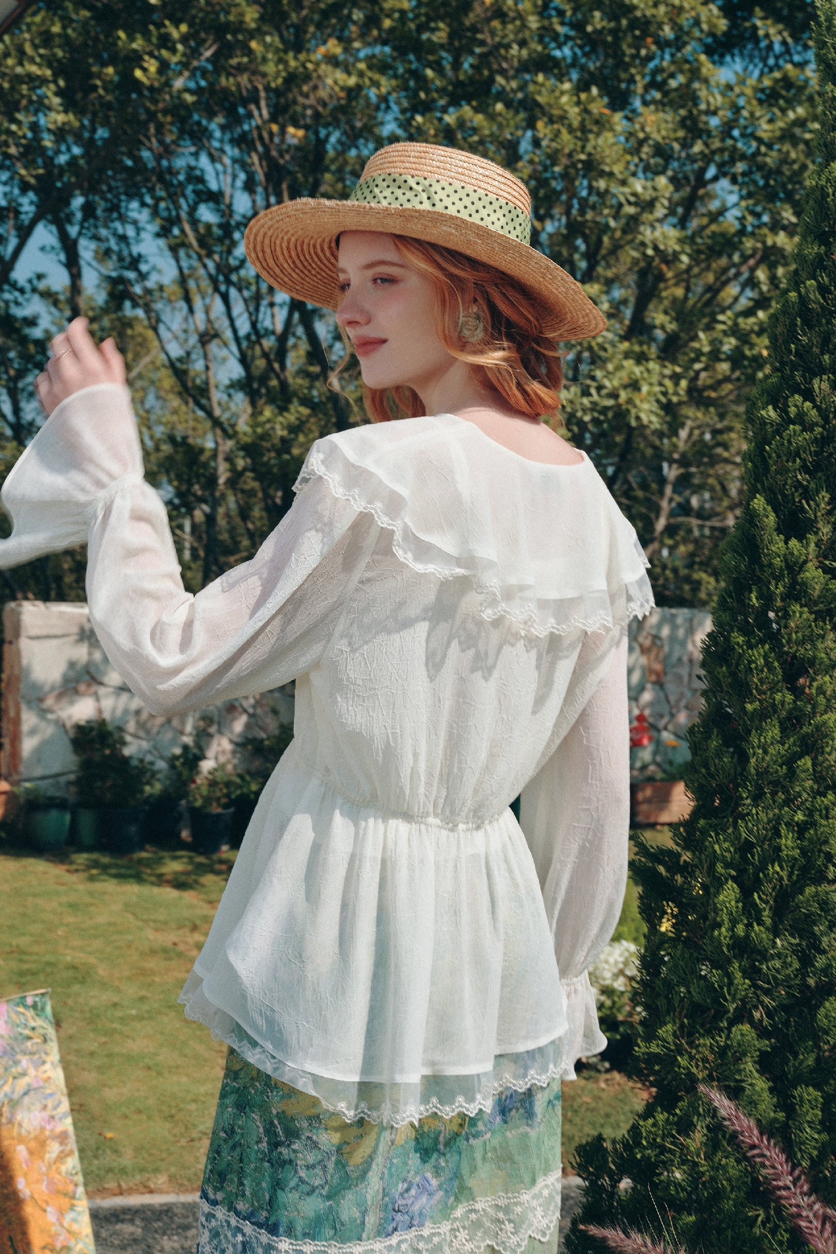 Lace Patchwork Chiffon Blouse