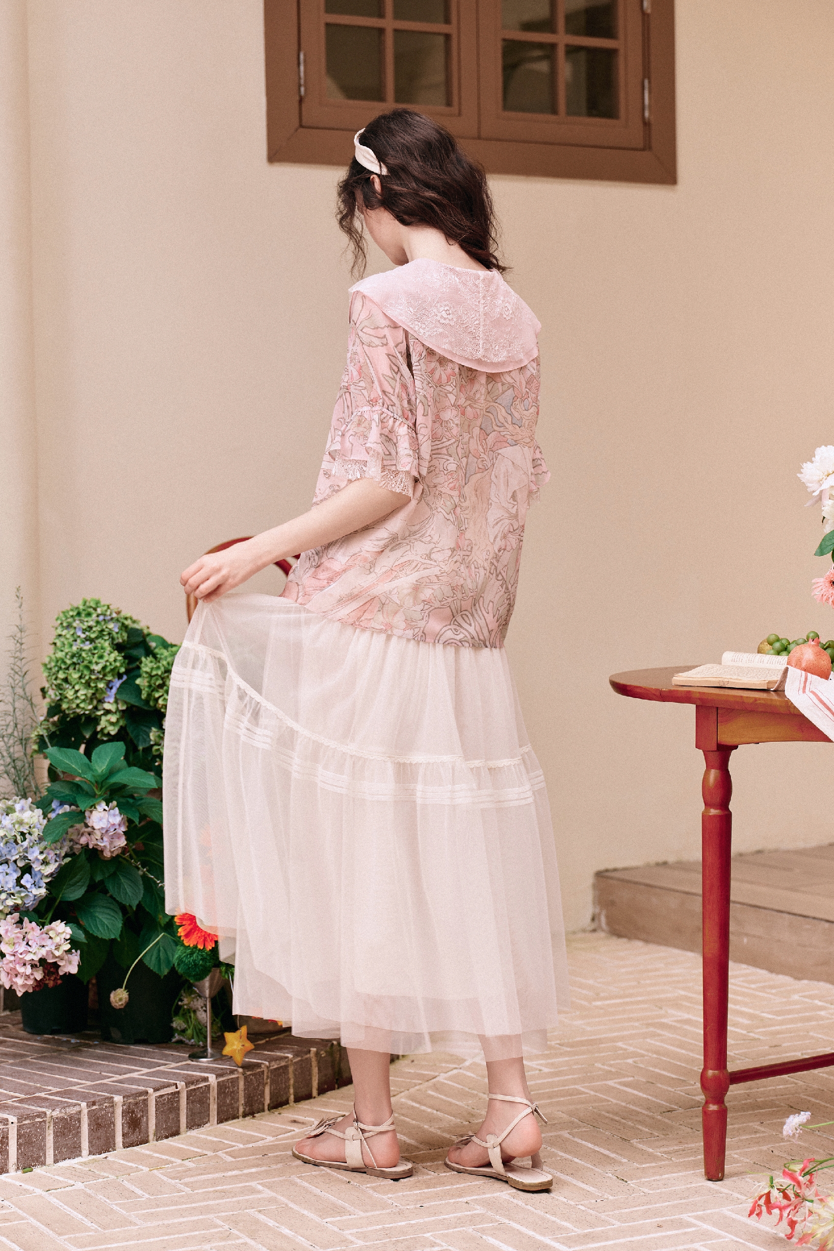 Floral Print Bell-sleeve Chiffon Shirt