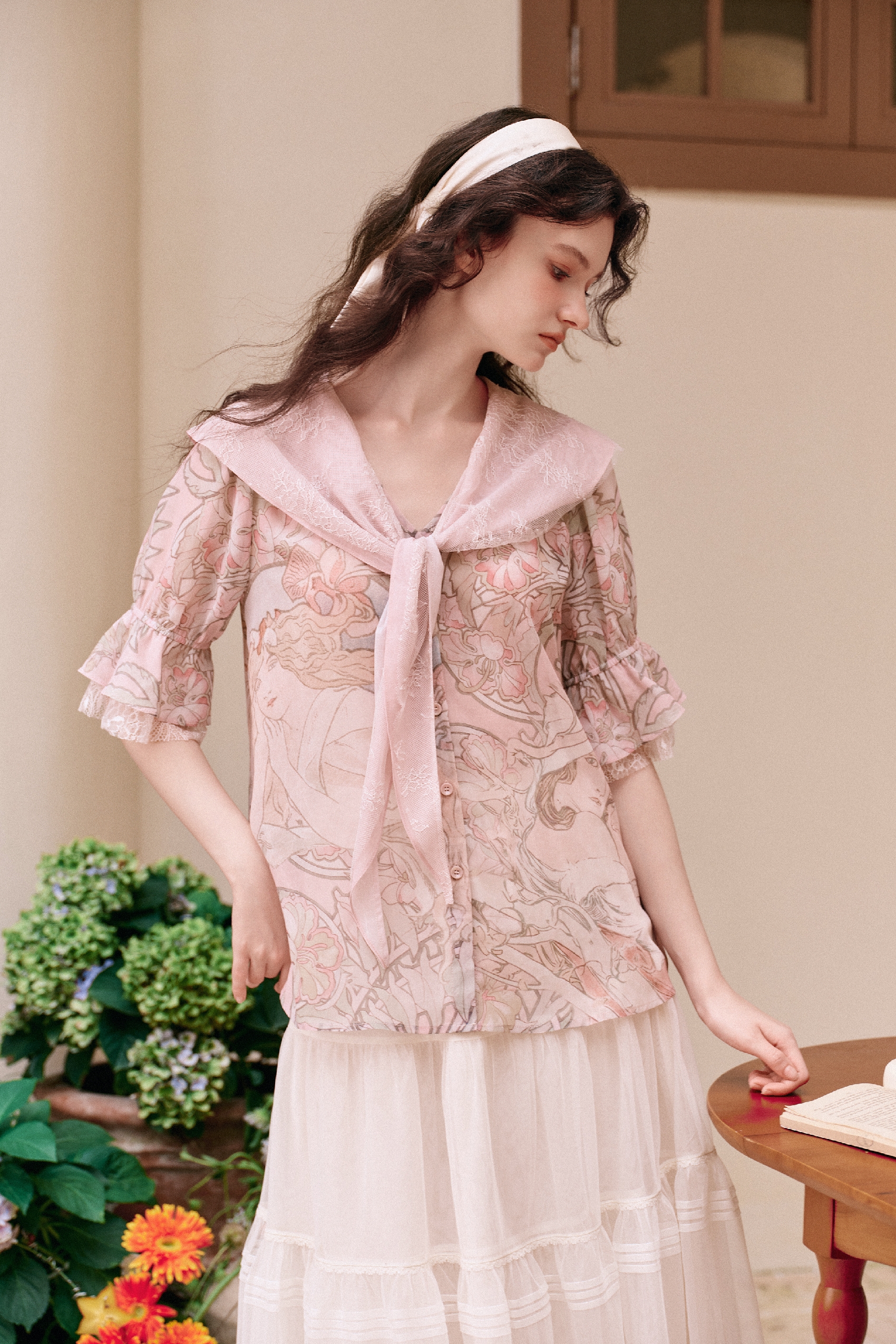 Floral Print Bell-sleeve Chiffon Shirt
