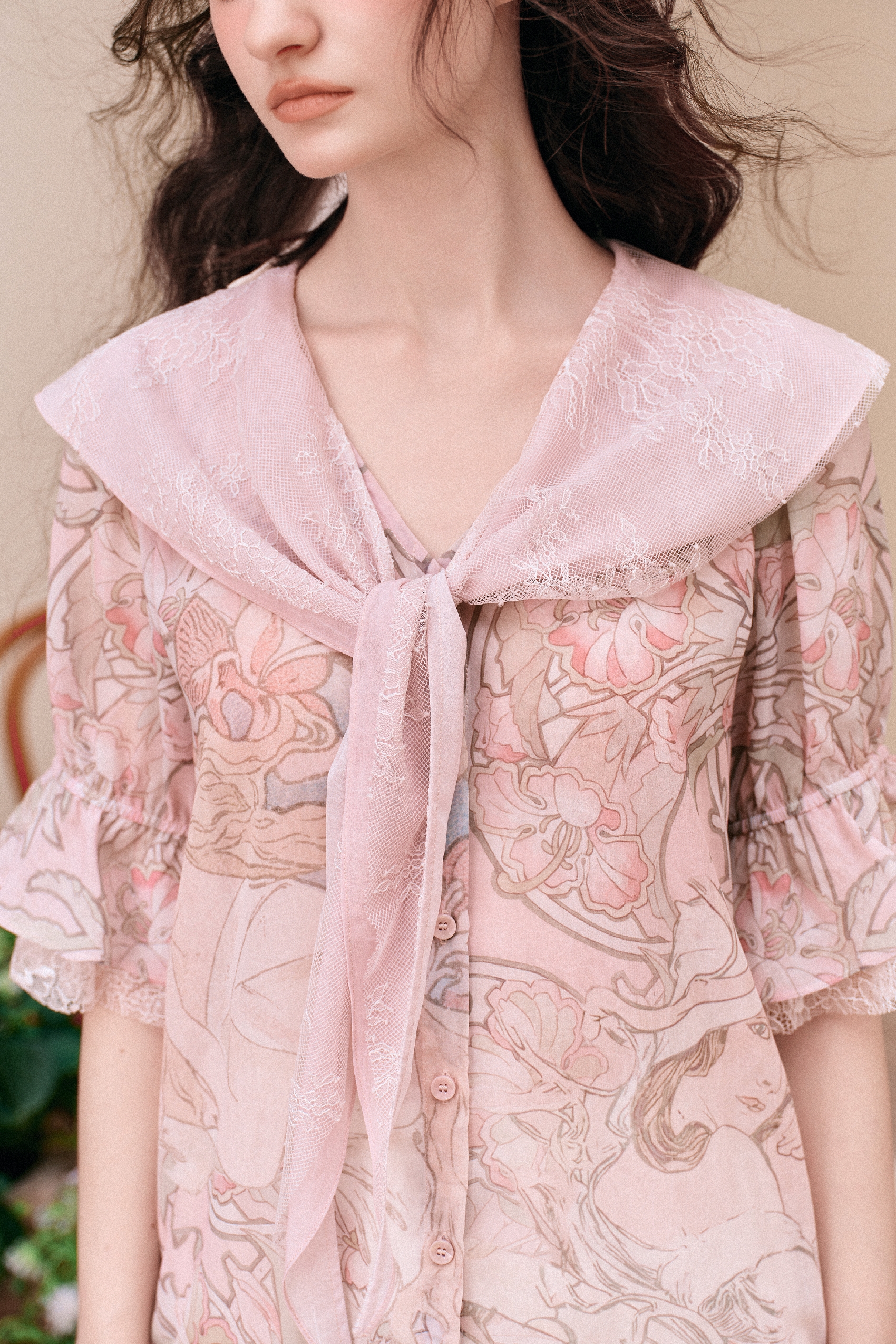Floral Print Bell-sleeve Chiffon Shirt