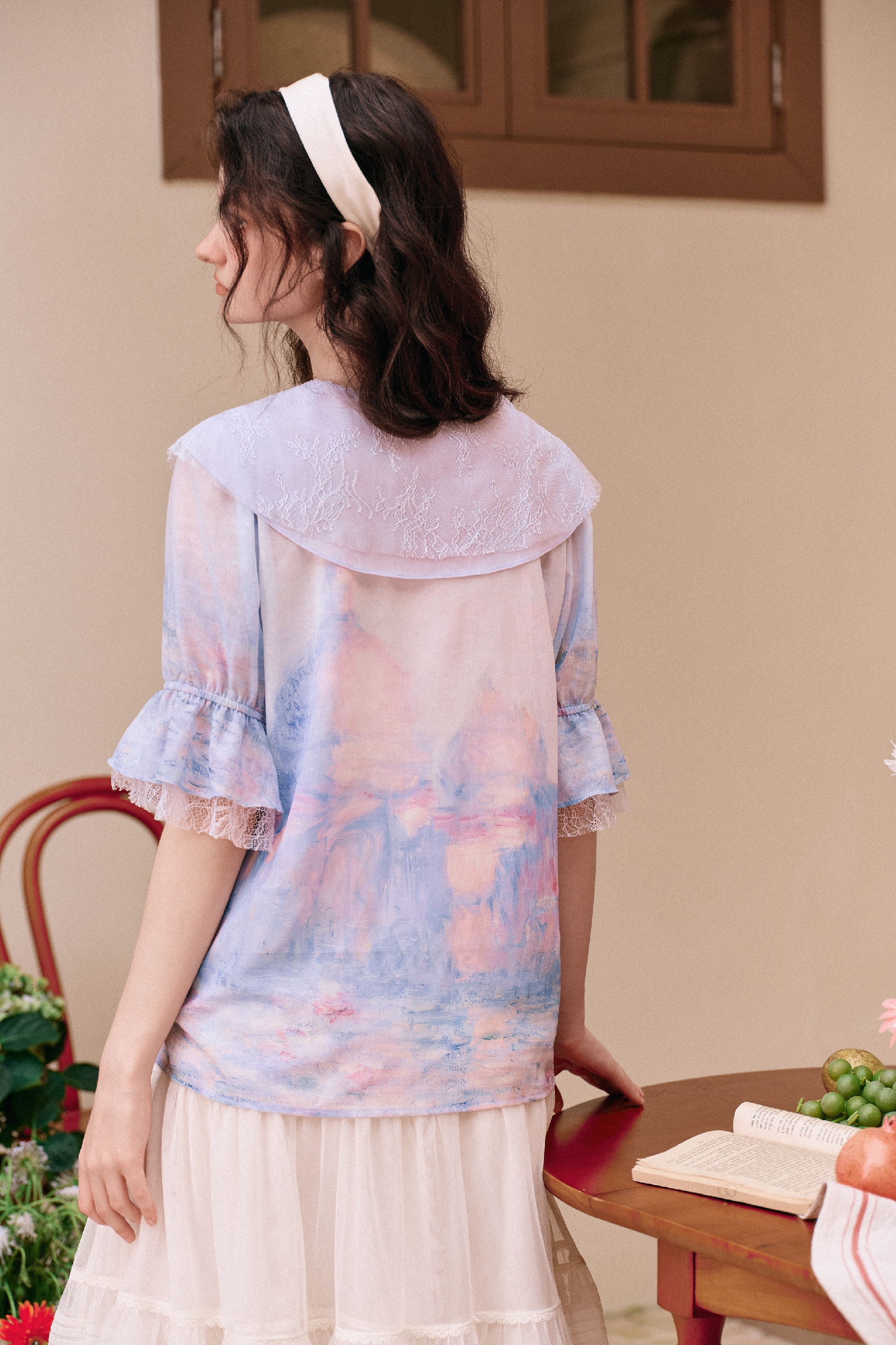 Floral Print Bell-sleeve Chiffon Shirt