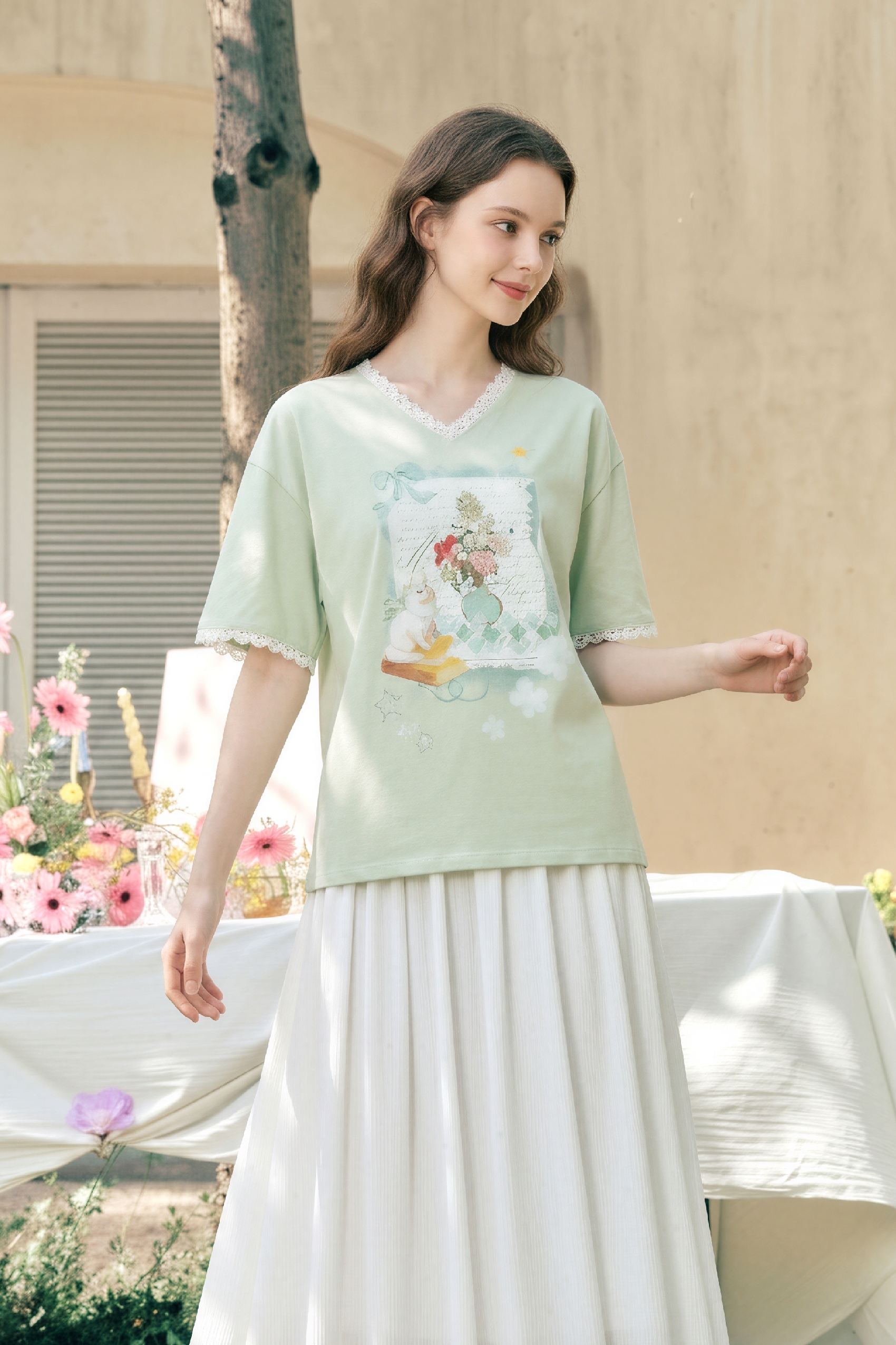 Lace Patchwork T-Shirt-LYONSENS