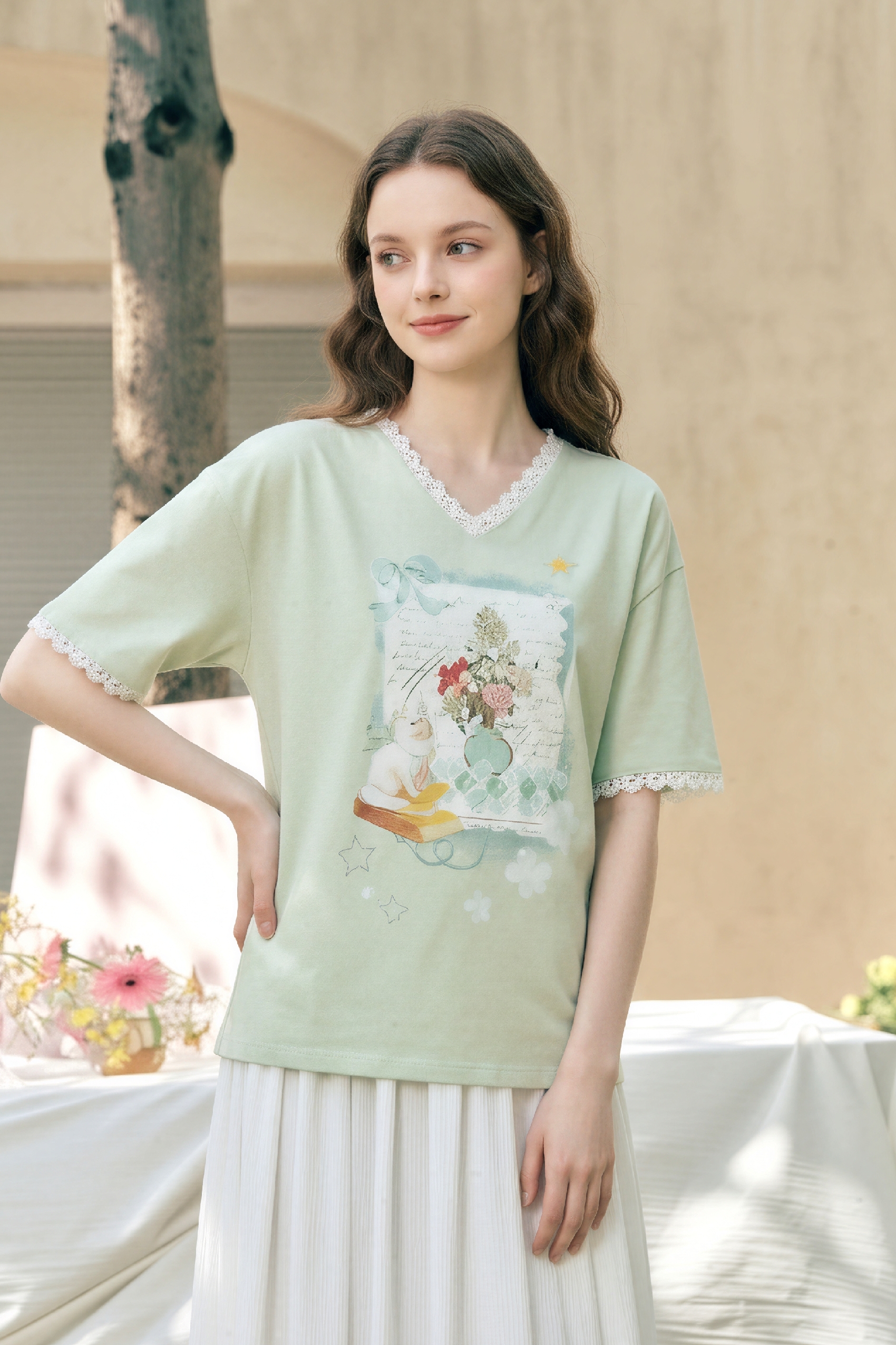Lace Patchwork T-Shirt-LYONSENS