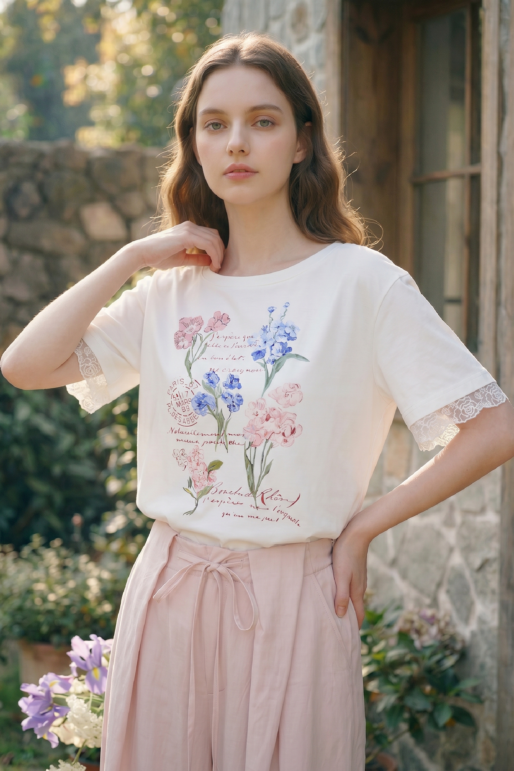 Floral Print Lace-trimmed Short-sleeve T-shirt