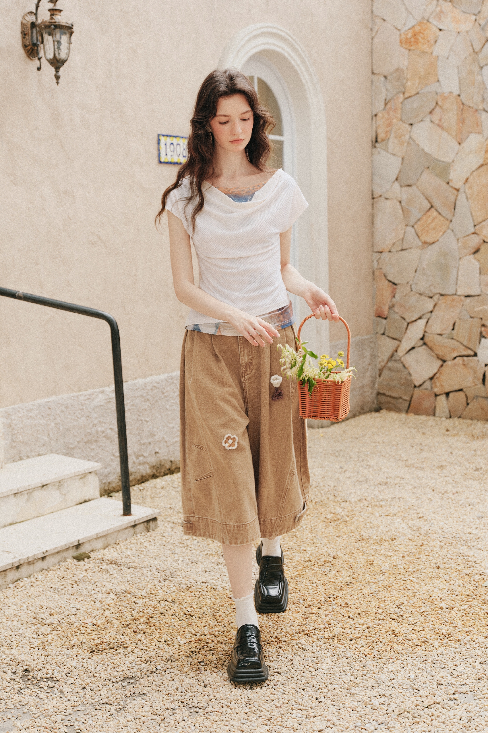 Slim Waist Cropped Top-LYONSENS
