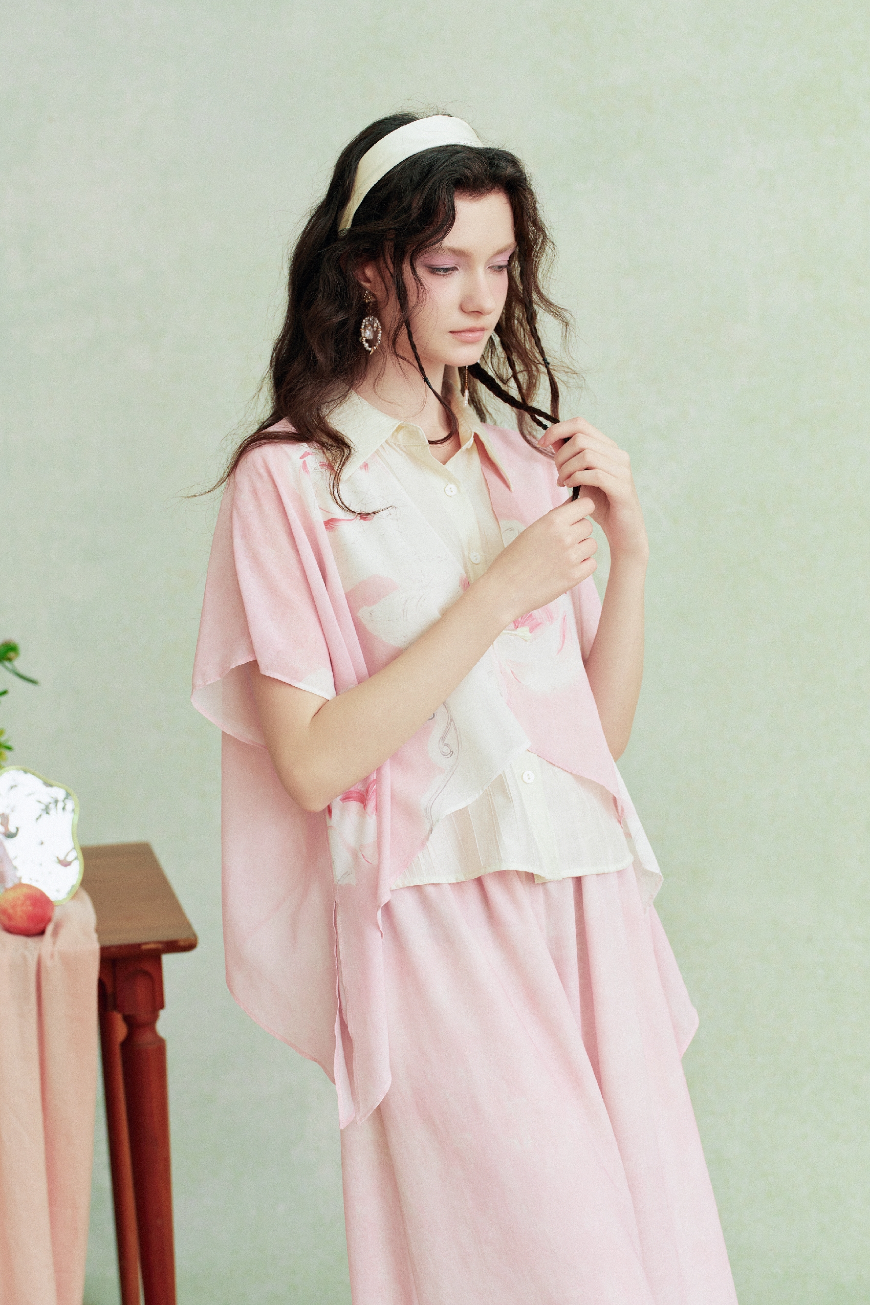 Printed Top and Pink Pants Set