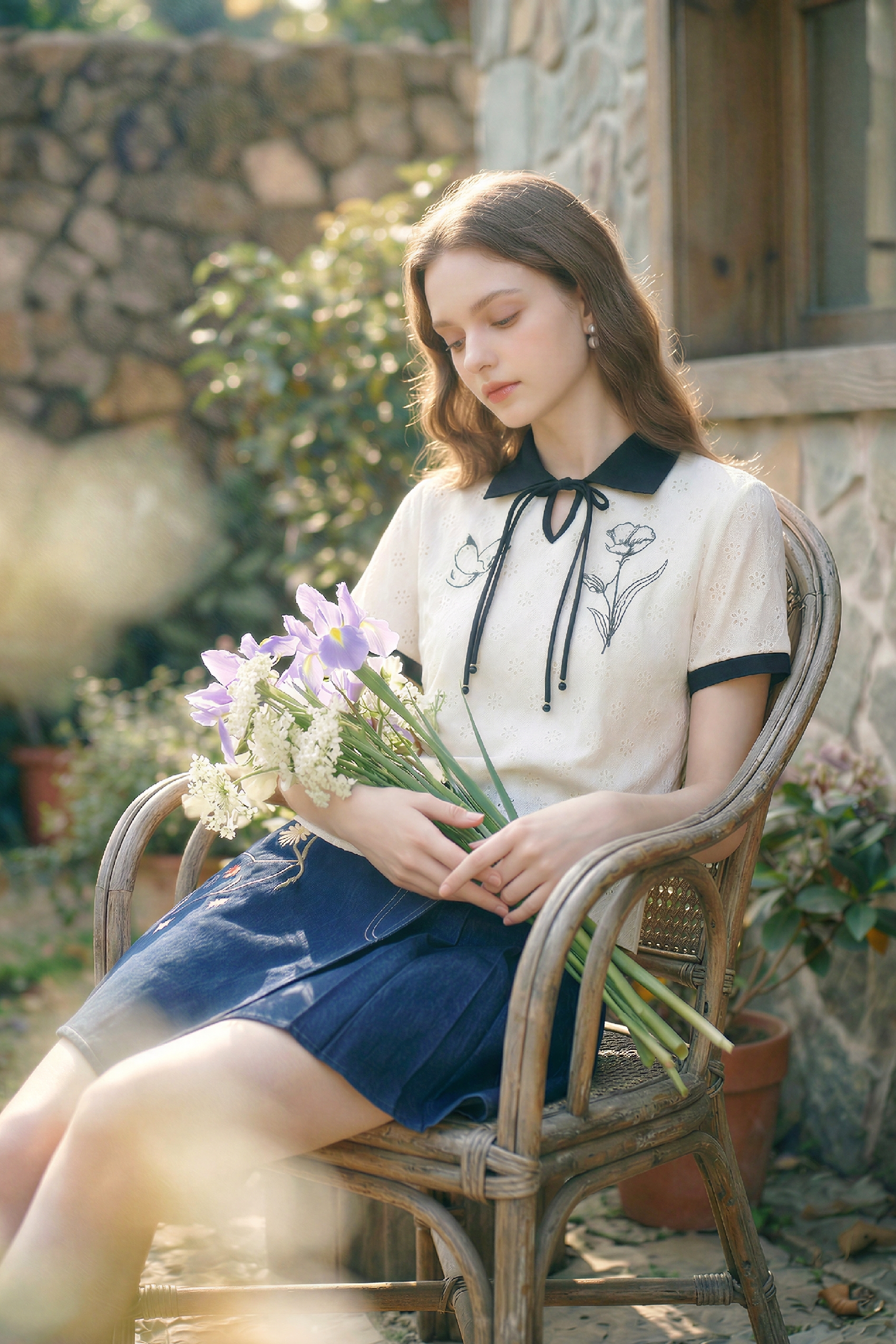 Lapel Embroidered Knit Top