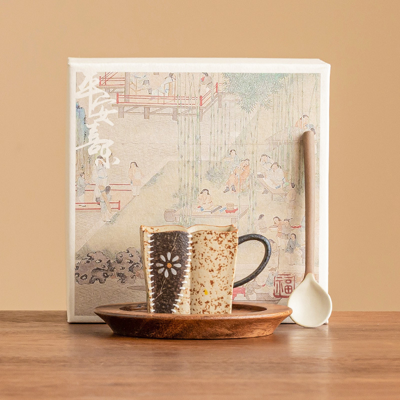 Blue and White Fire Stone Red Espresso Cup - Gold-Painted Hand-Painted Daisy Square Lotus Tea Tasting Cup, Single Host Cup for Tea & Coffee