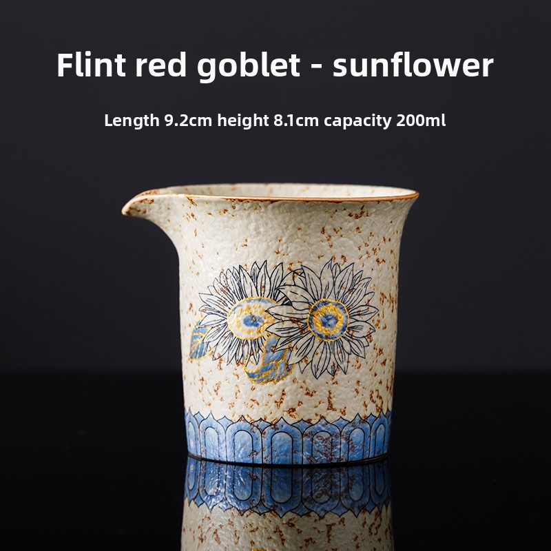 TEAGIFT Blue and White Porcelain Firestone Red Fair Cup – Gold-Outlined Ceramic Tea Divider, High-End Tea Ceremony Accessory for Home Kung Fu Tea Set