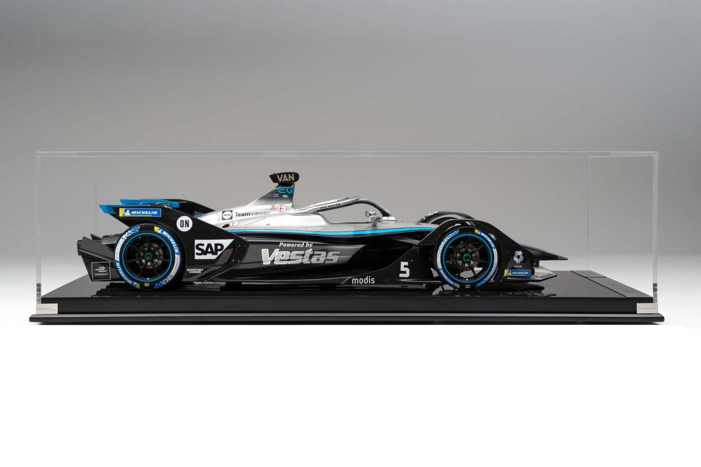 Mercedes-EQ Silver Arrow 02 (2020-21) - Gen2 Season 7