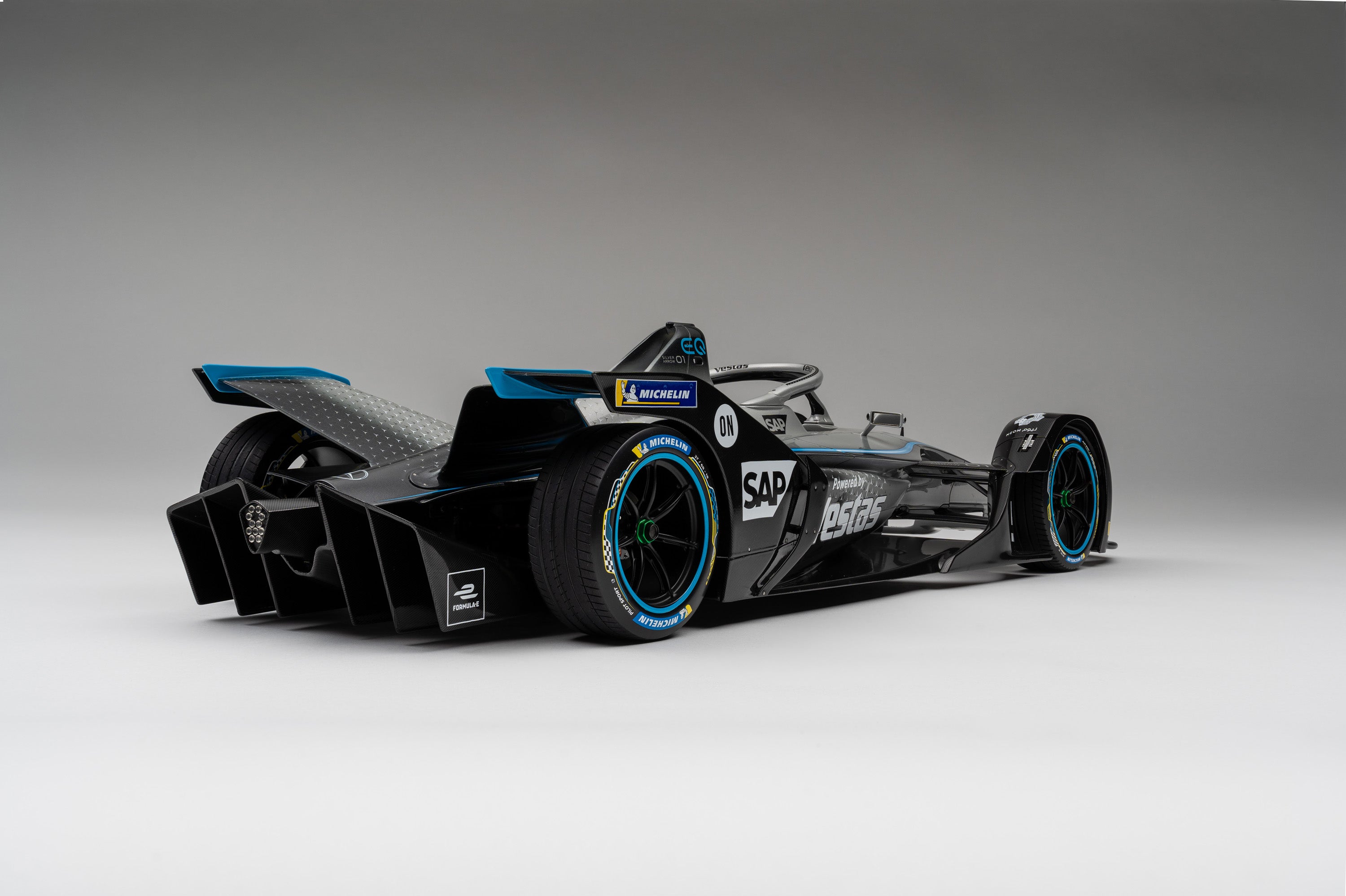 Mercedes-Benz EQ Silver Arrow 01 (2019) - Gen2 Season 6