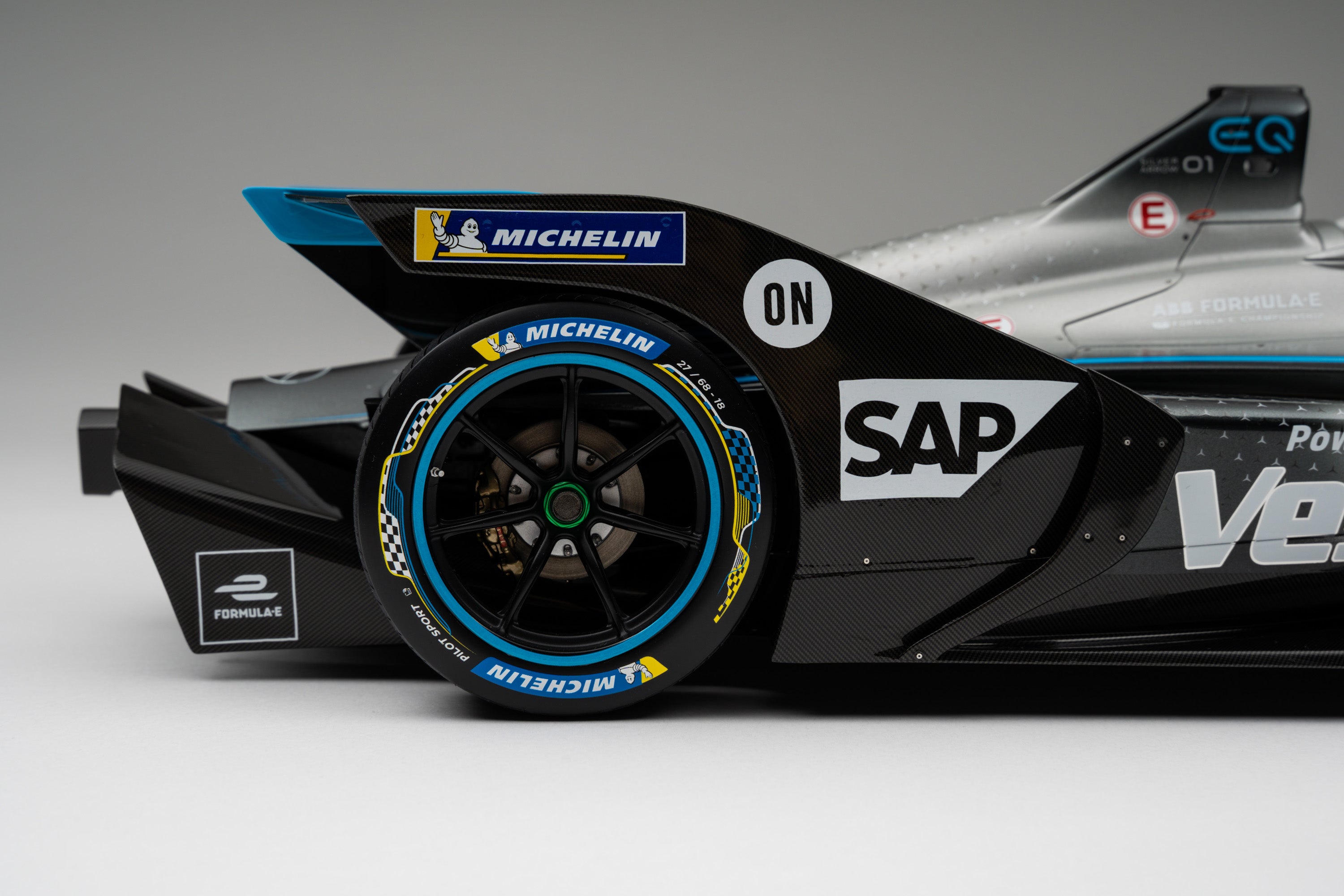 Mercedes-Benz EQ Silver Arrow 01 (2019) - Gen2 Season 6