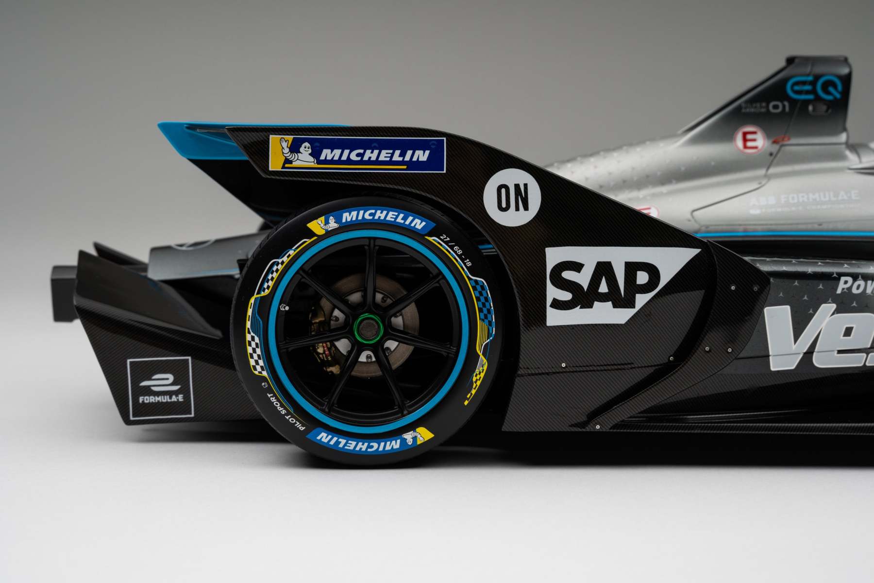 Mercedes-Benz EQ Silver Arrow 01 (2019) - Gen2 Season 6