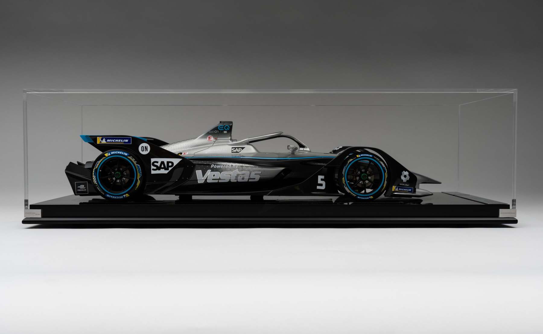 Mercedes-Benz EQ Silver Arrow 01 (2019) - Gen2 Season 6