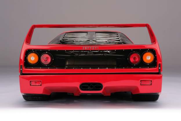 Ferrari F40 (1987)