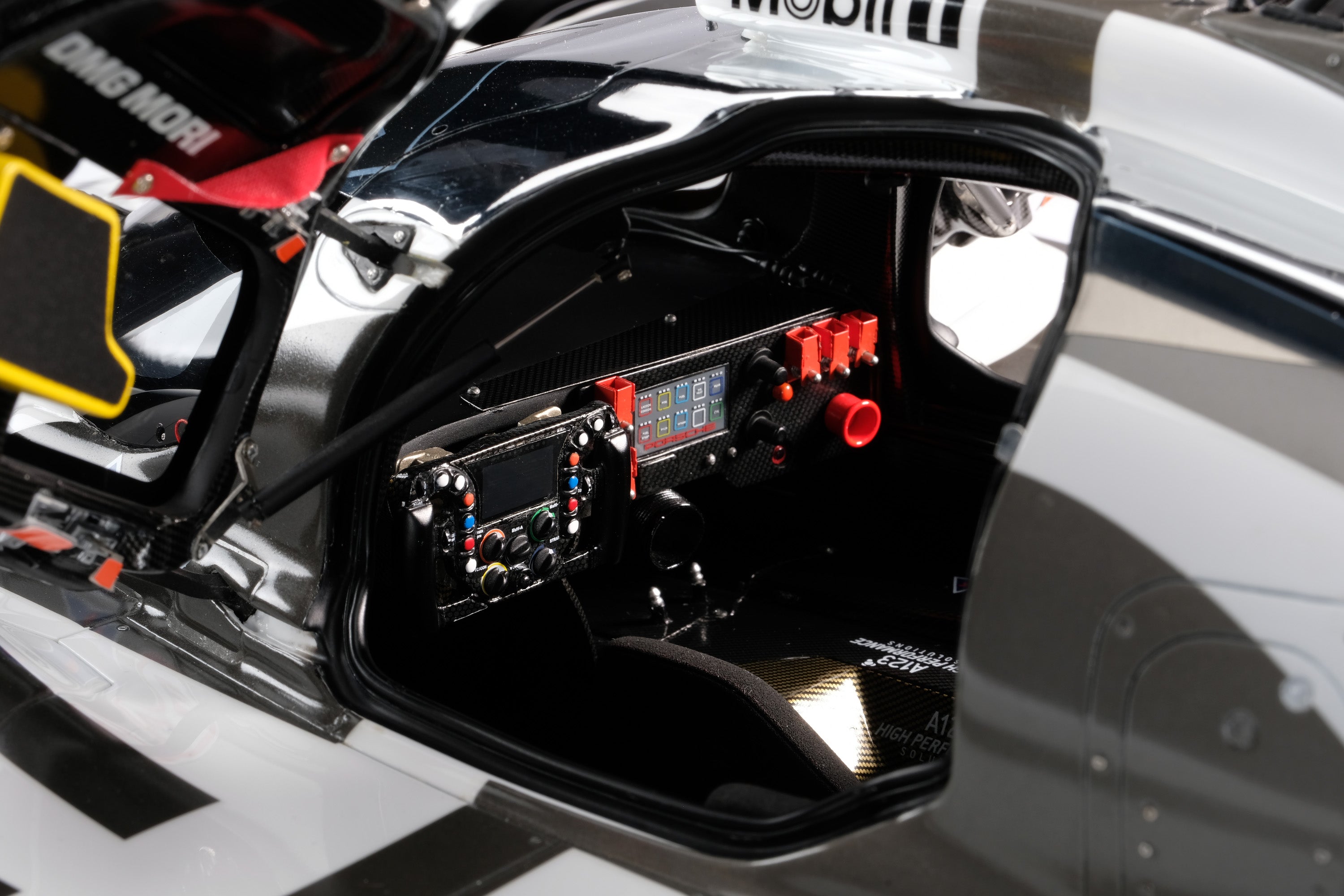 Porsche 919 Hybrid - 2014 Le Mans