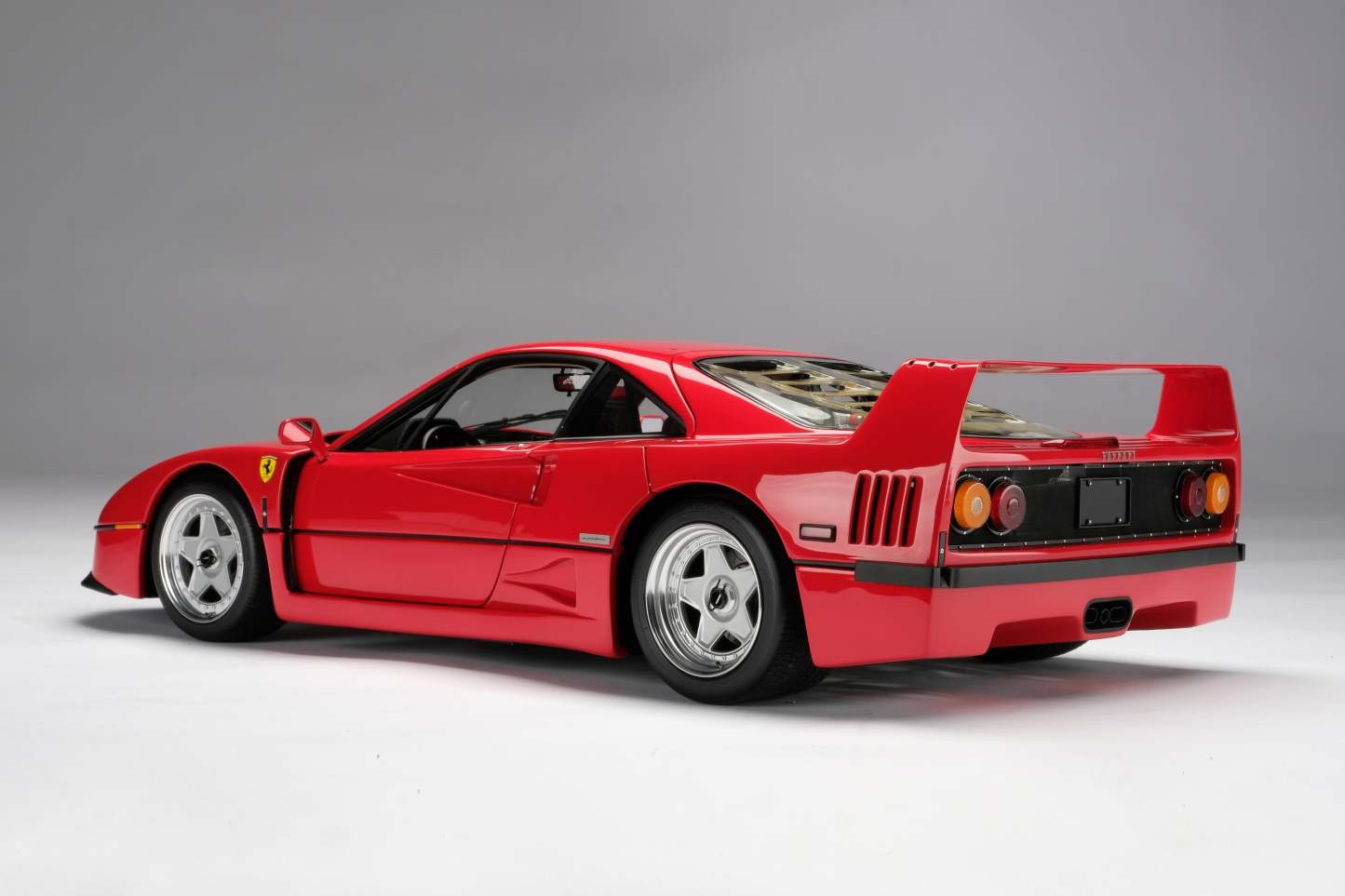 Ferrari F40 (1987)