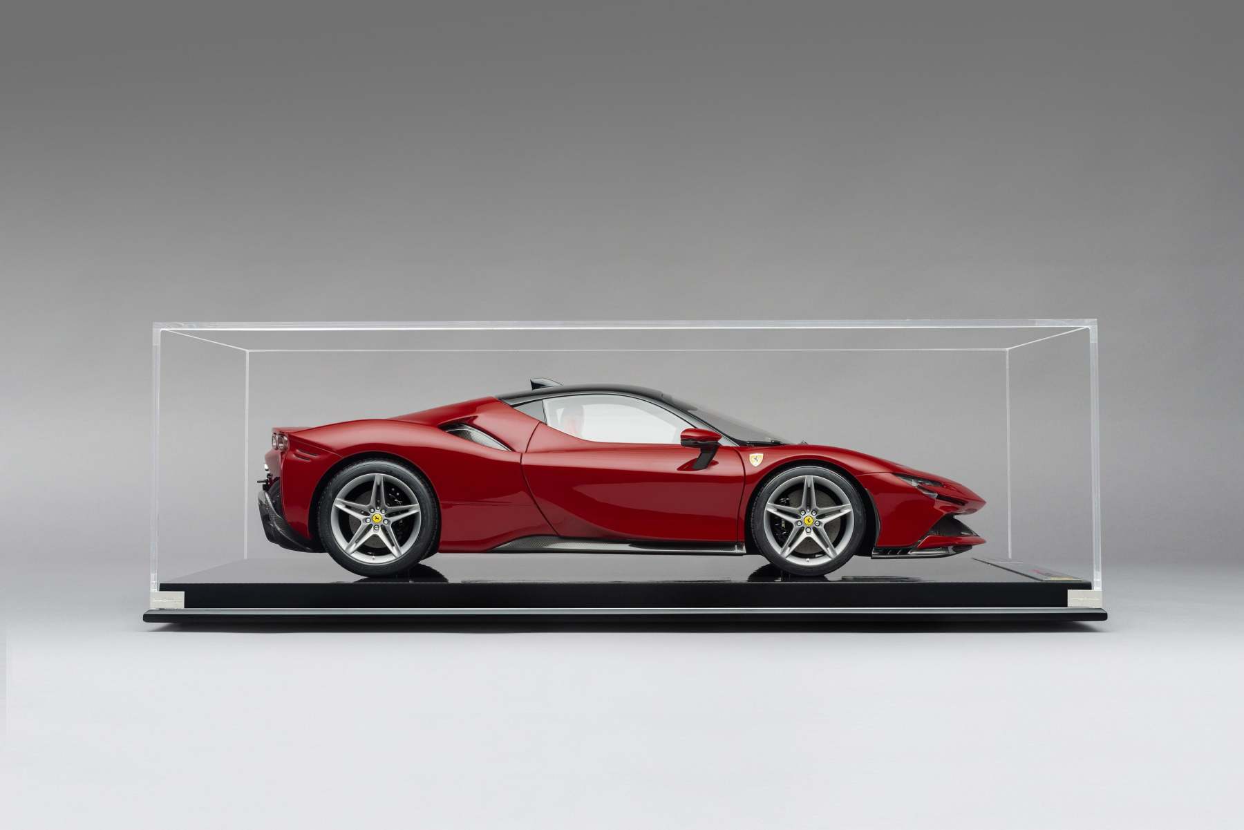 Ferrari SF90 Stradale - The Official Ferrari Magazine Specification
