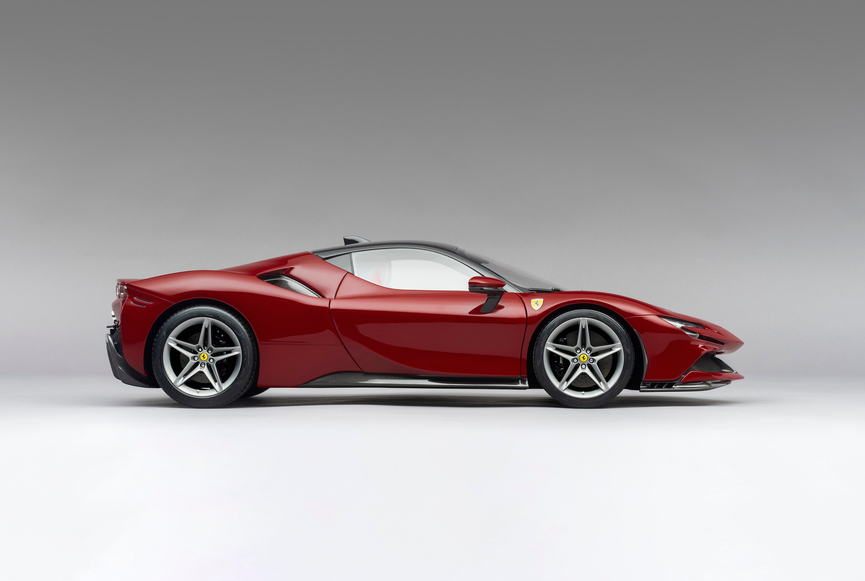 Ferrari SF90 Stradale - The Official Ferrari Magazine Specification