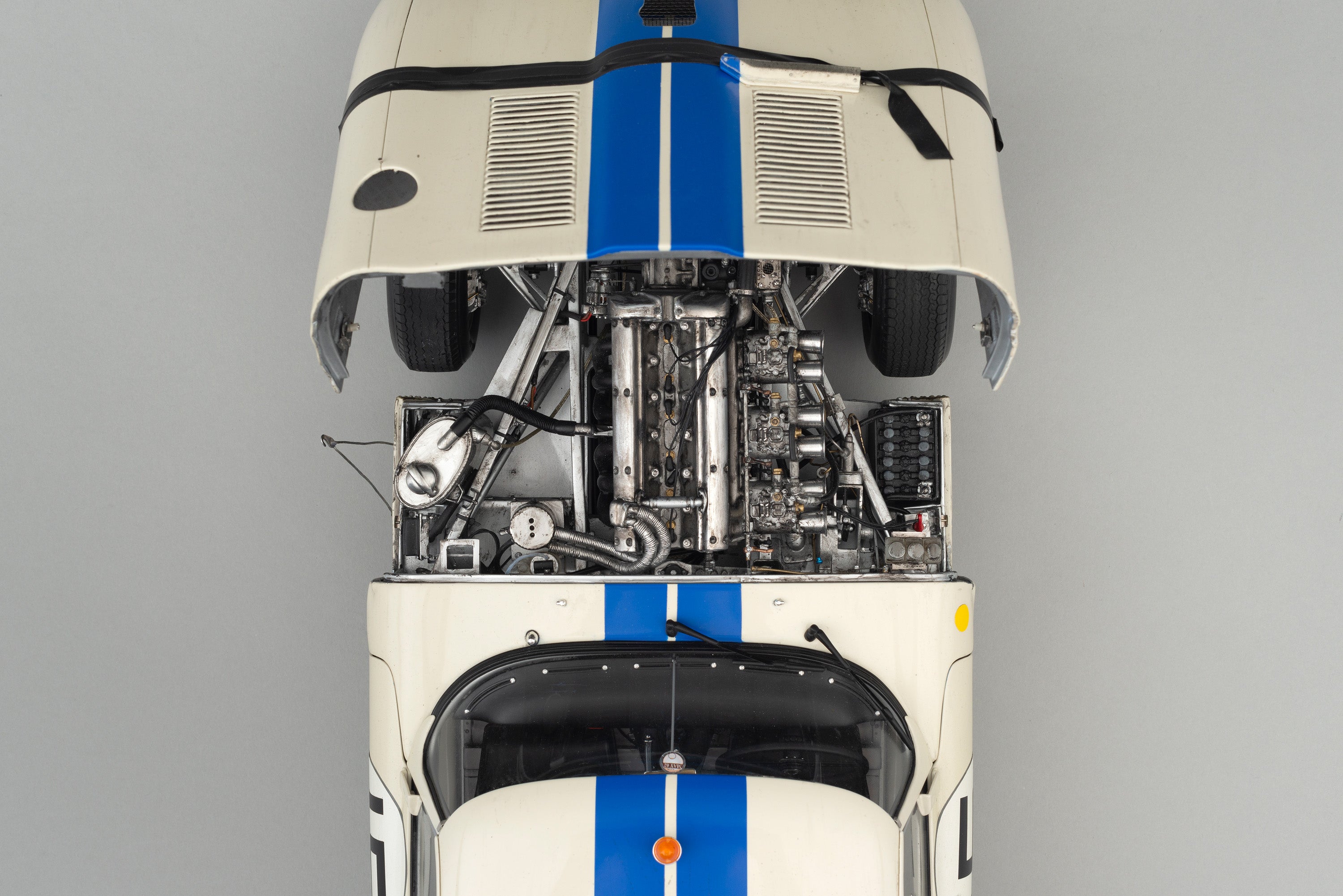 Jaguar Lightweight E-type (LWE) - 1963 Le Mans - Race Weathered