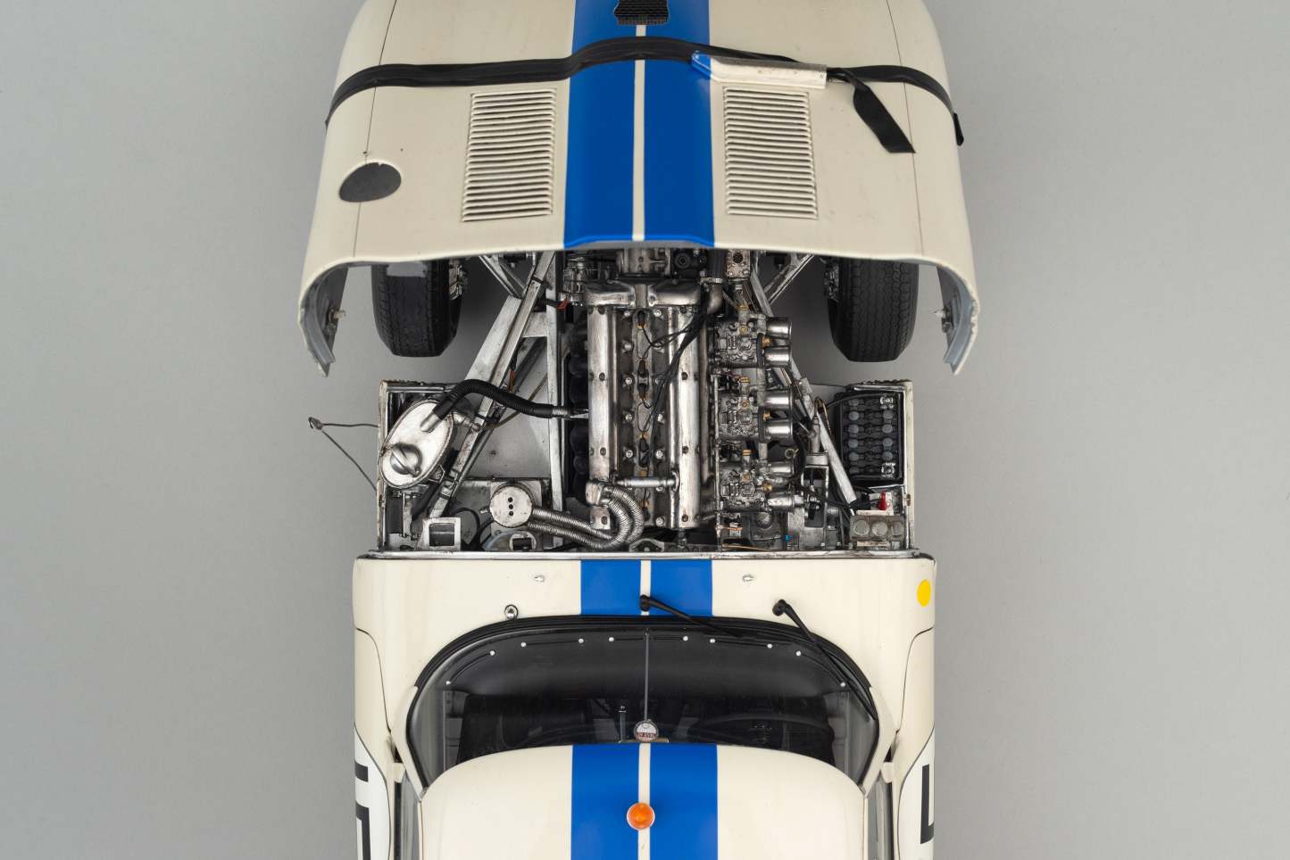 Jaguar Lightweight E-type (LWE) - 1963 Le Mans - Race Weathered