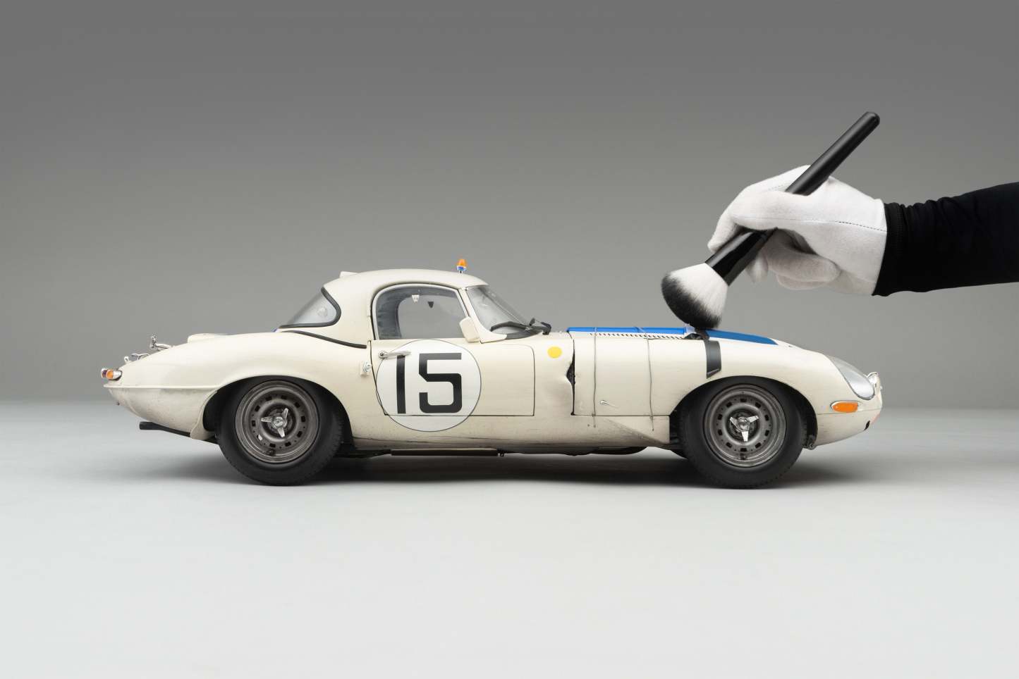 Jaguar Lightweight E-type (LWE) - 1963 Le Mans - Race Weathered
