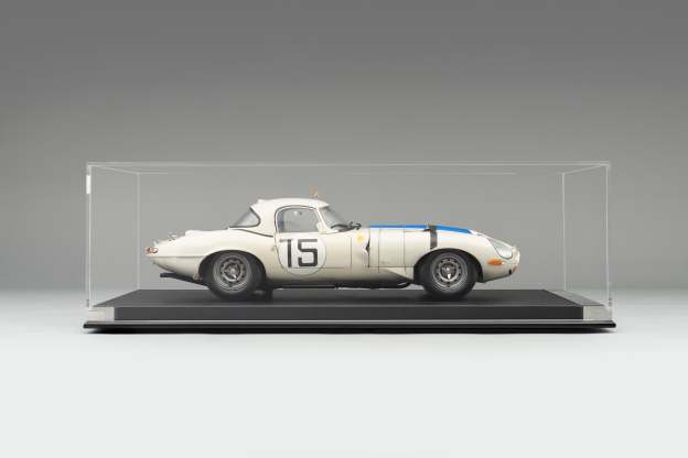 Jaguar Lightweight E-type (LWE) - 1963 Le Mans - Race Weathered