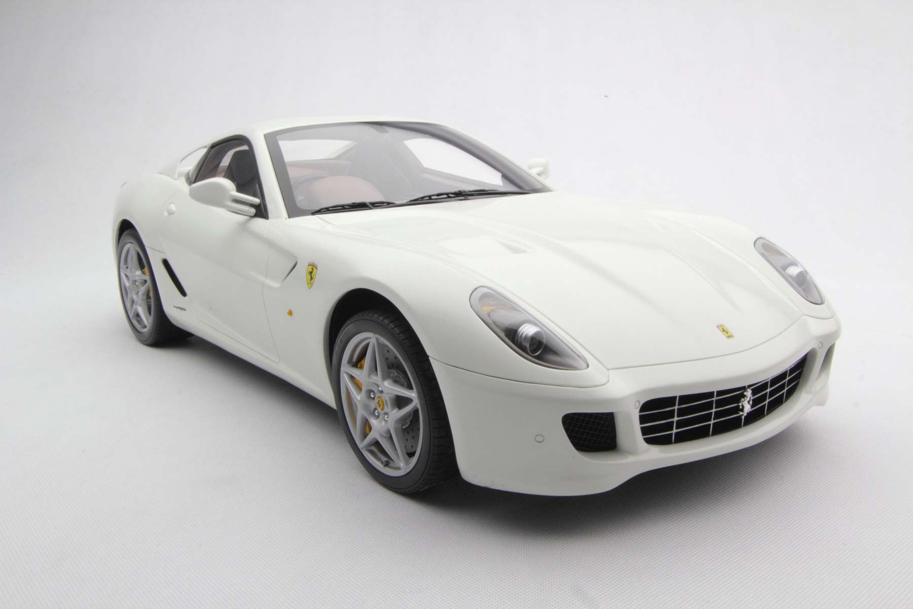 Ferrari 599 - Tailor Made