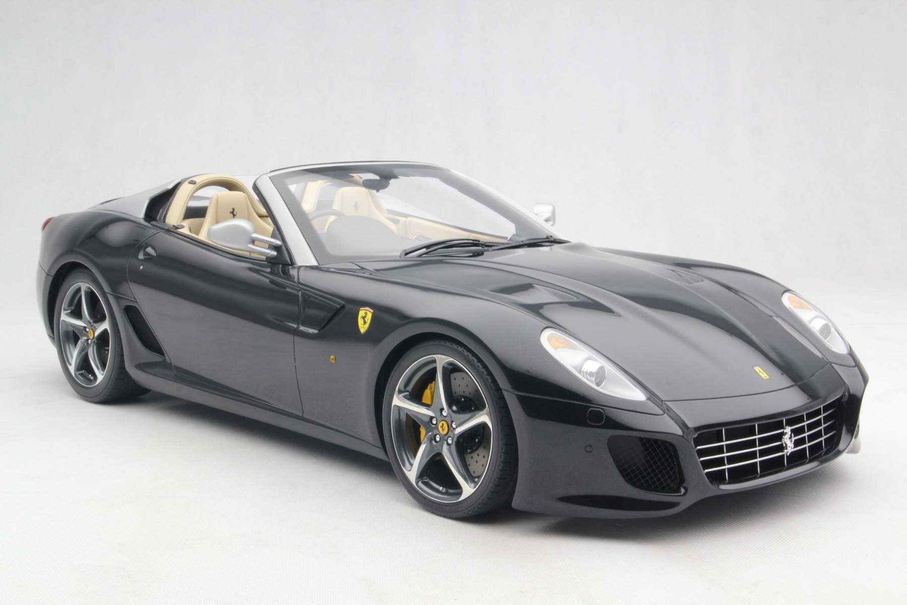 Ferrari 599 - Tailor Made