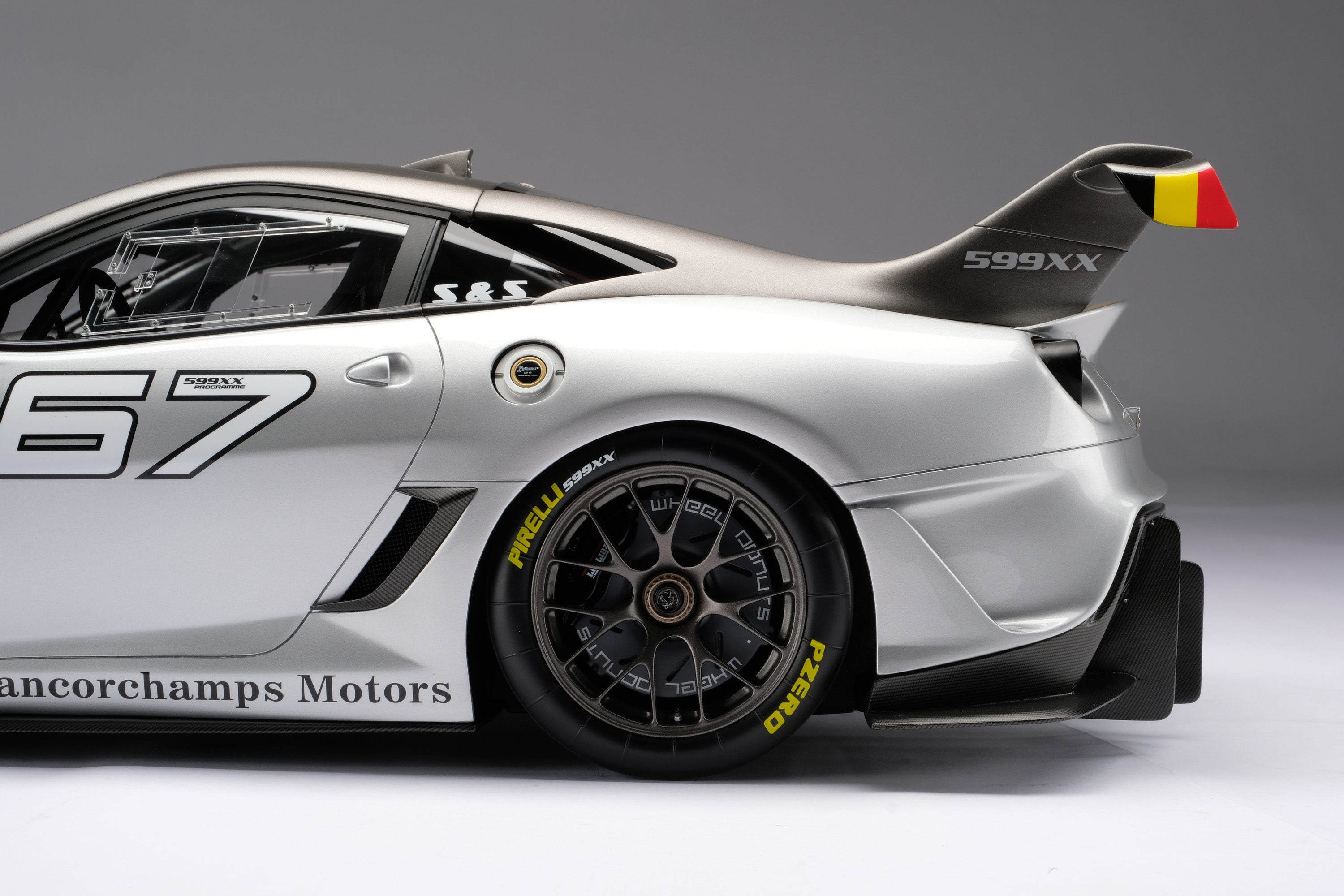 Ferrari 599 - Tailor Made