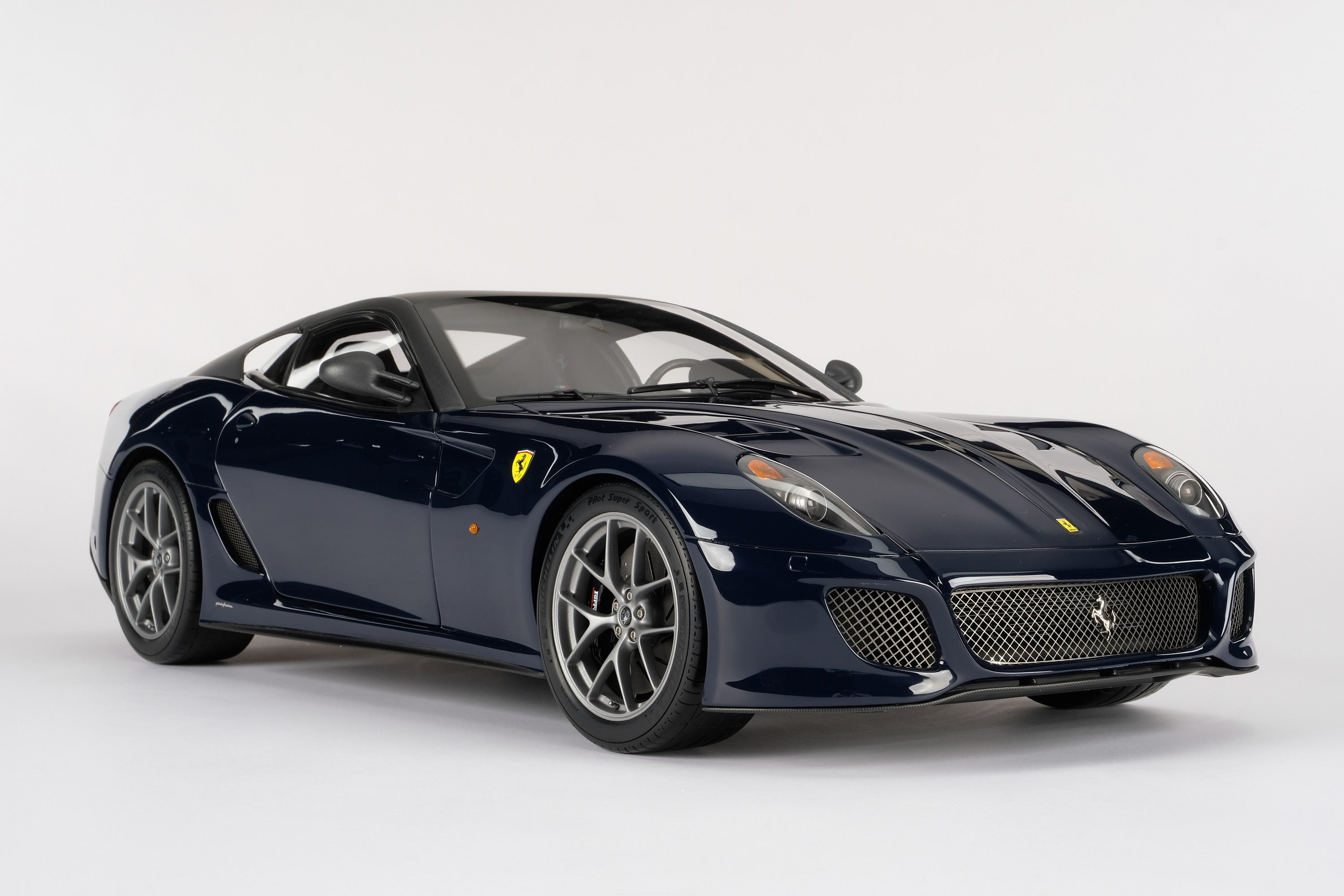 Ferrari 599 - Tailor Made