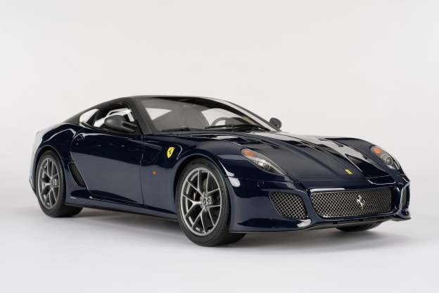 Ferrari 599 - Tailor Made