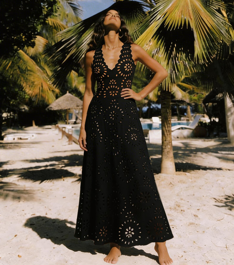 V-neck Black Cutout Swimsuit Set(s)