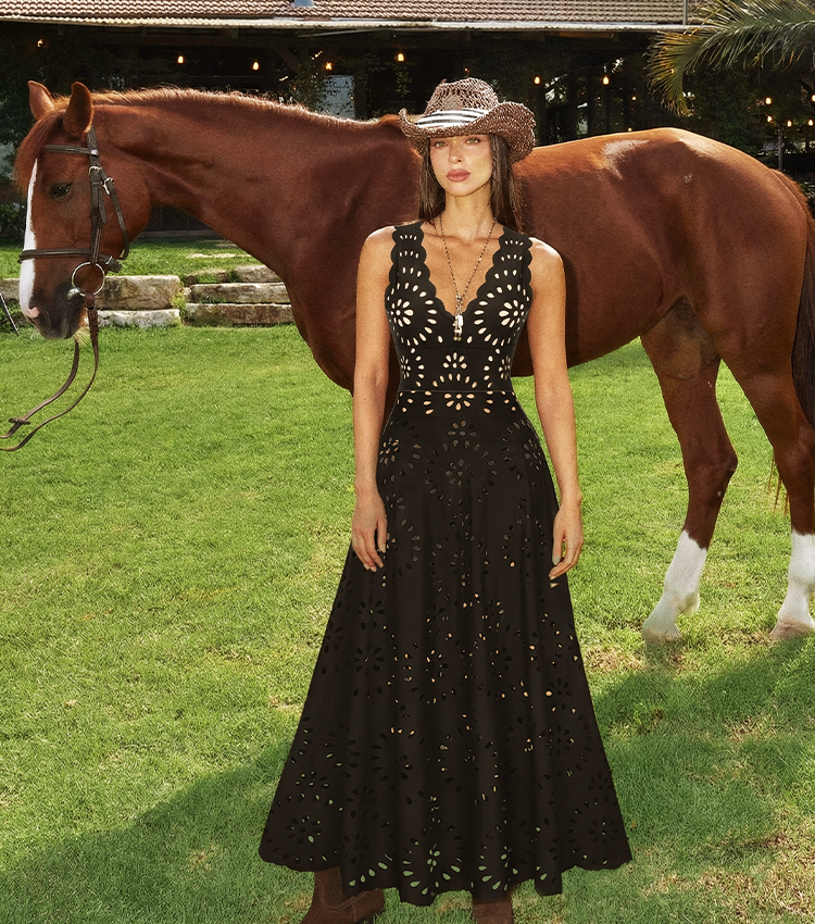 V-neck Black Cutout Swimsuit Set(s)