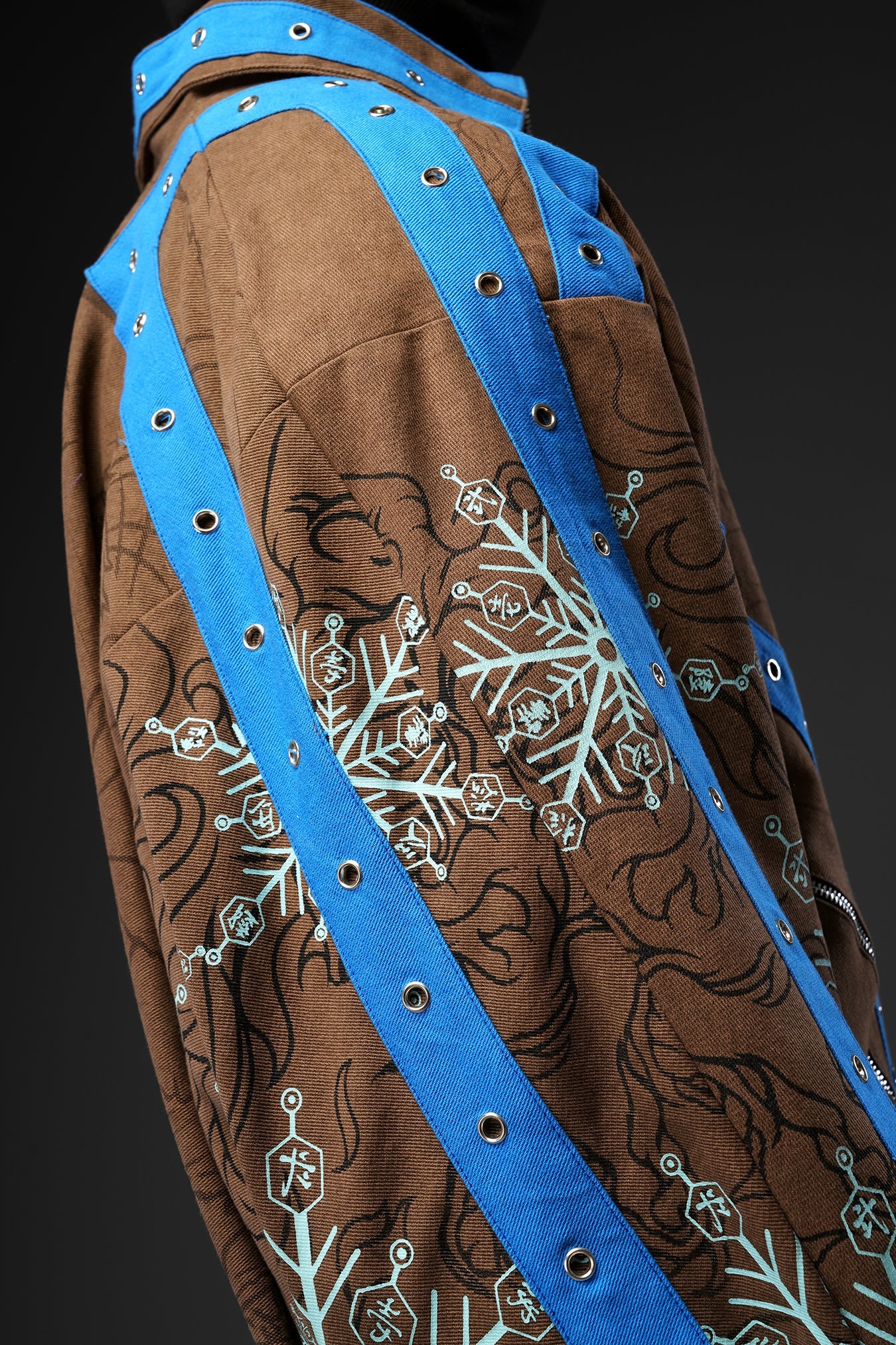 Moon 3 - Supersized Jacket