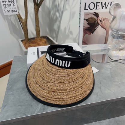 M  23 New Sun Hat