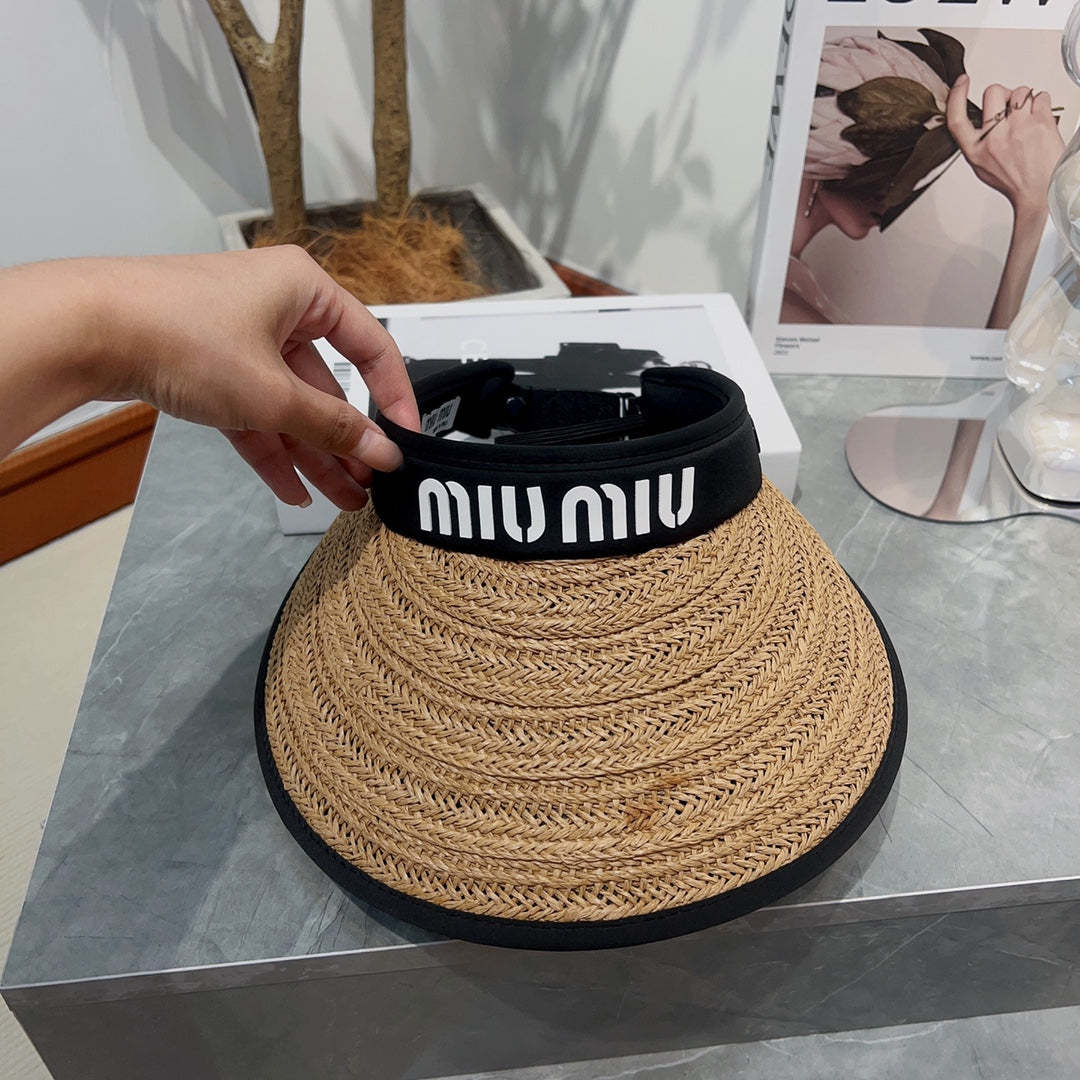 M  23 New Sun Hat