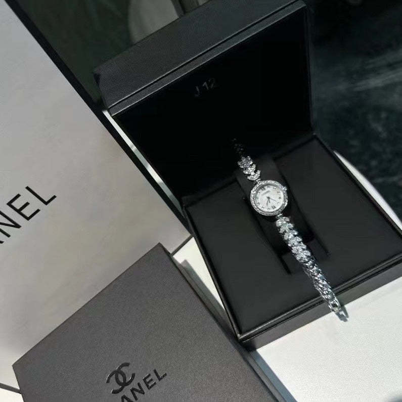 CHAN* 24 new bracelet watch