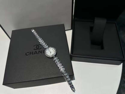 CHAN* 24 new bracelet watch