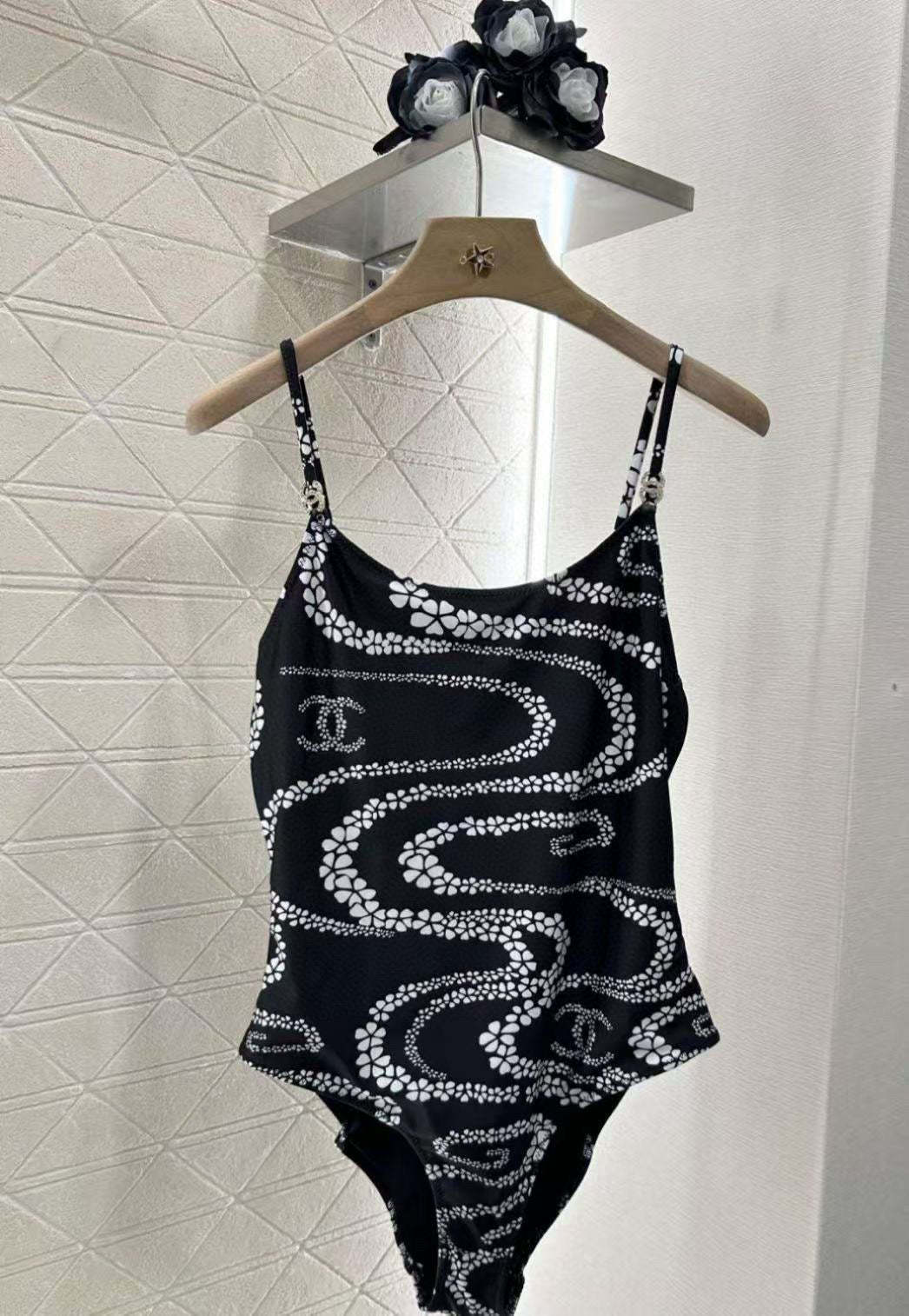 CHAN* 25SS swimsuit