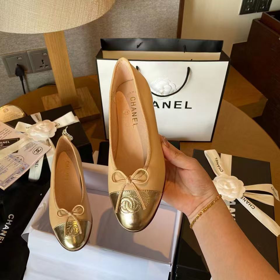 Bow-knot quilted casual flat shoes